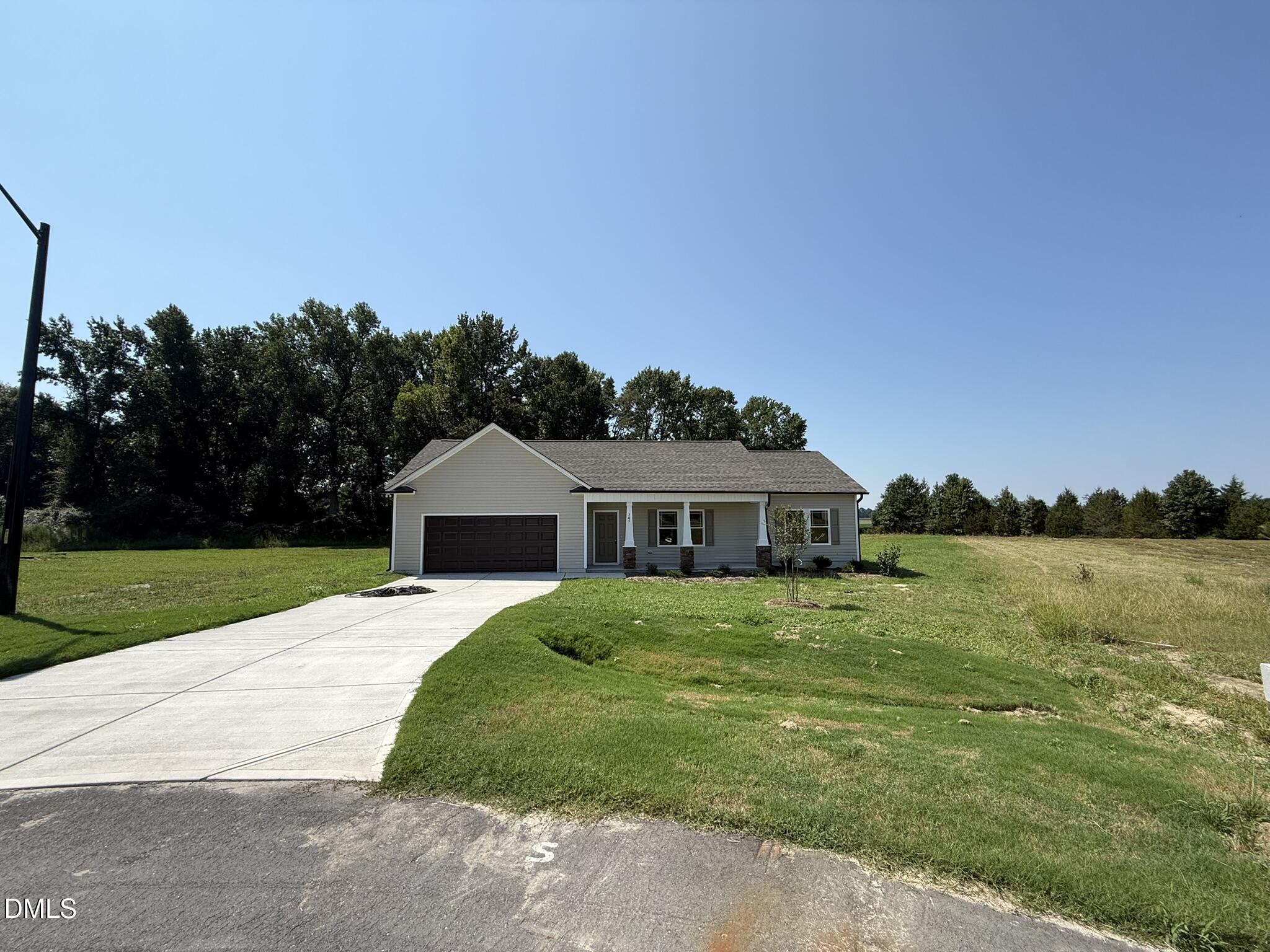 305 Phil Jack Road Property Photo 2