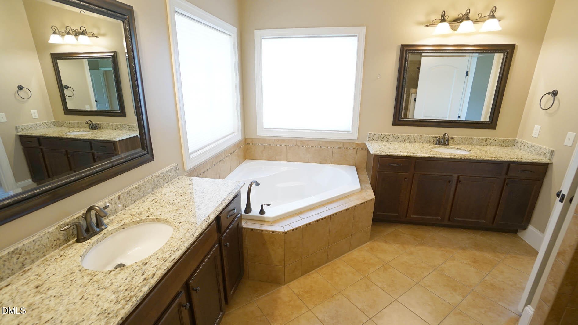 5108 Corner Rock Drive Property Photo 31