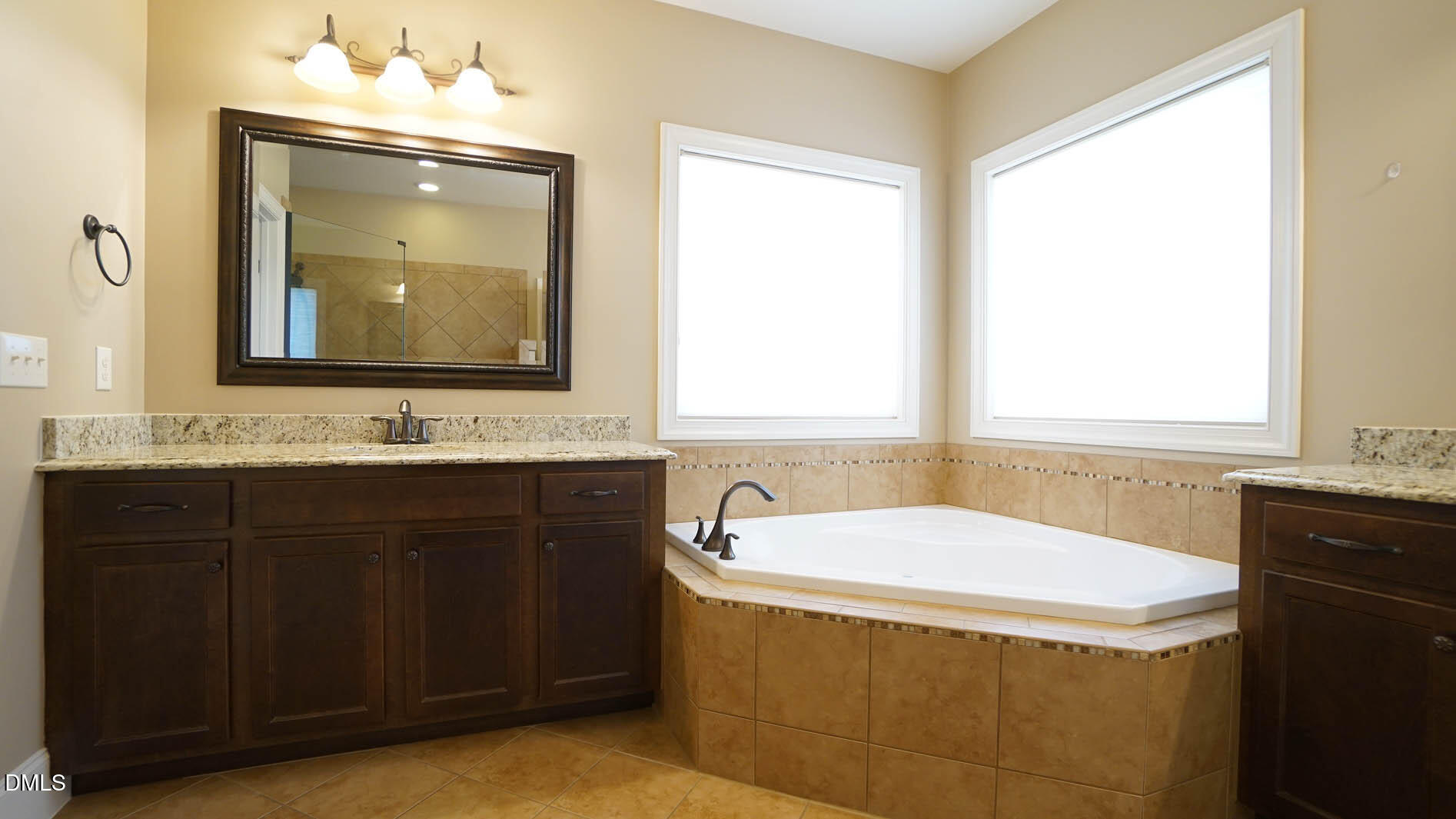 5108 Corner Rock Drive Property Photo 32