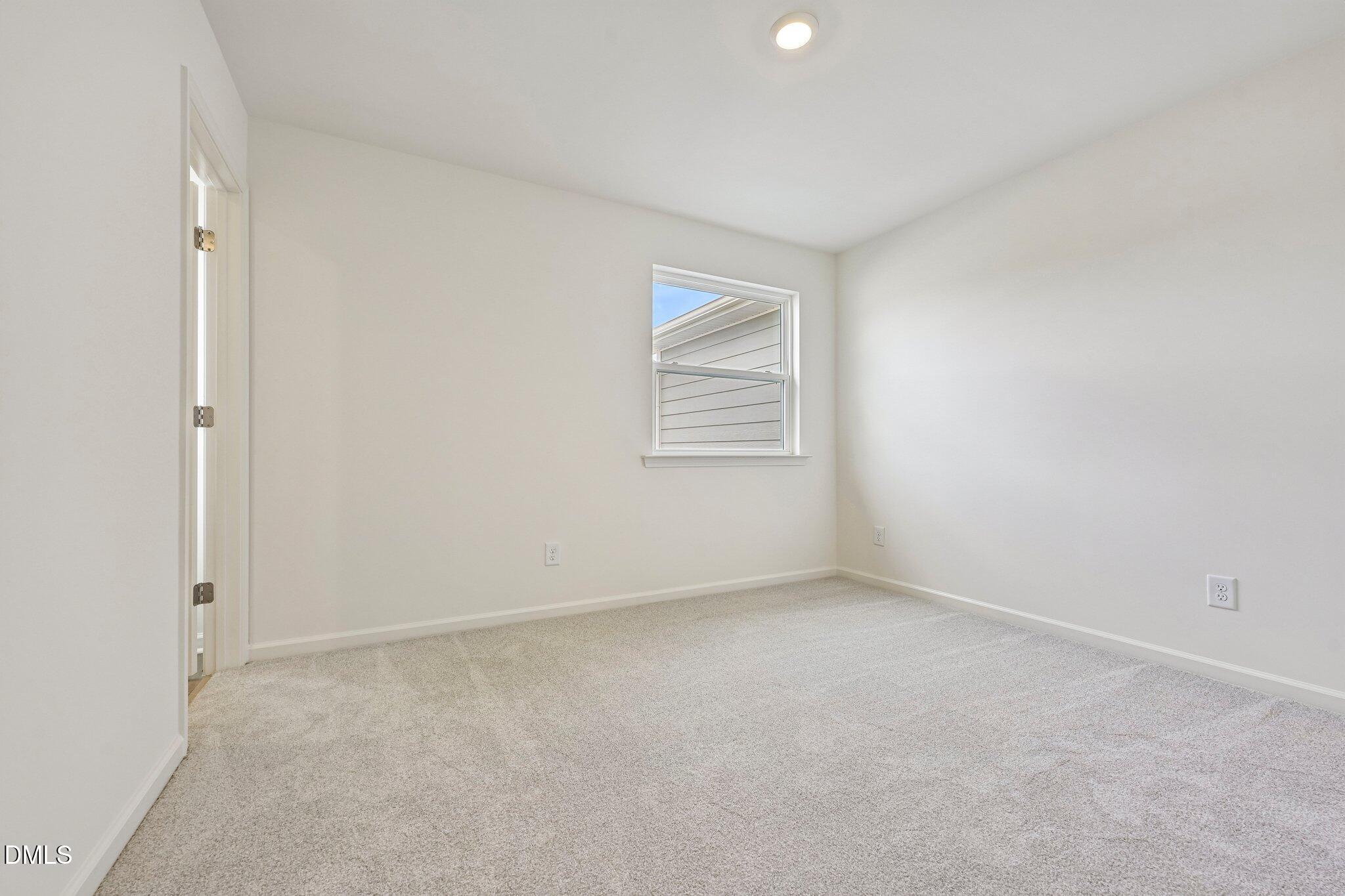 2020 Oakdale Drive Property Photo 9