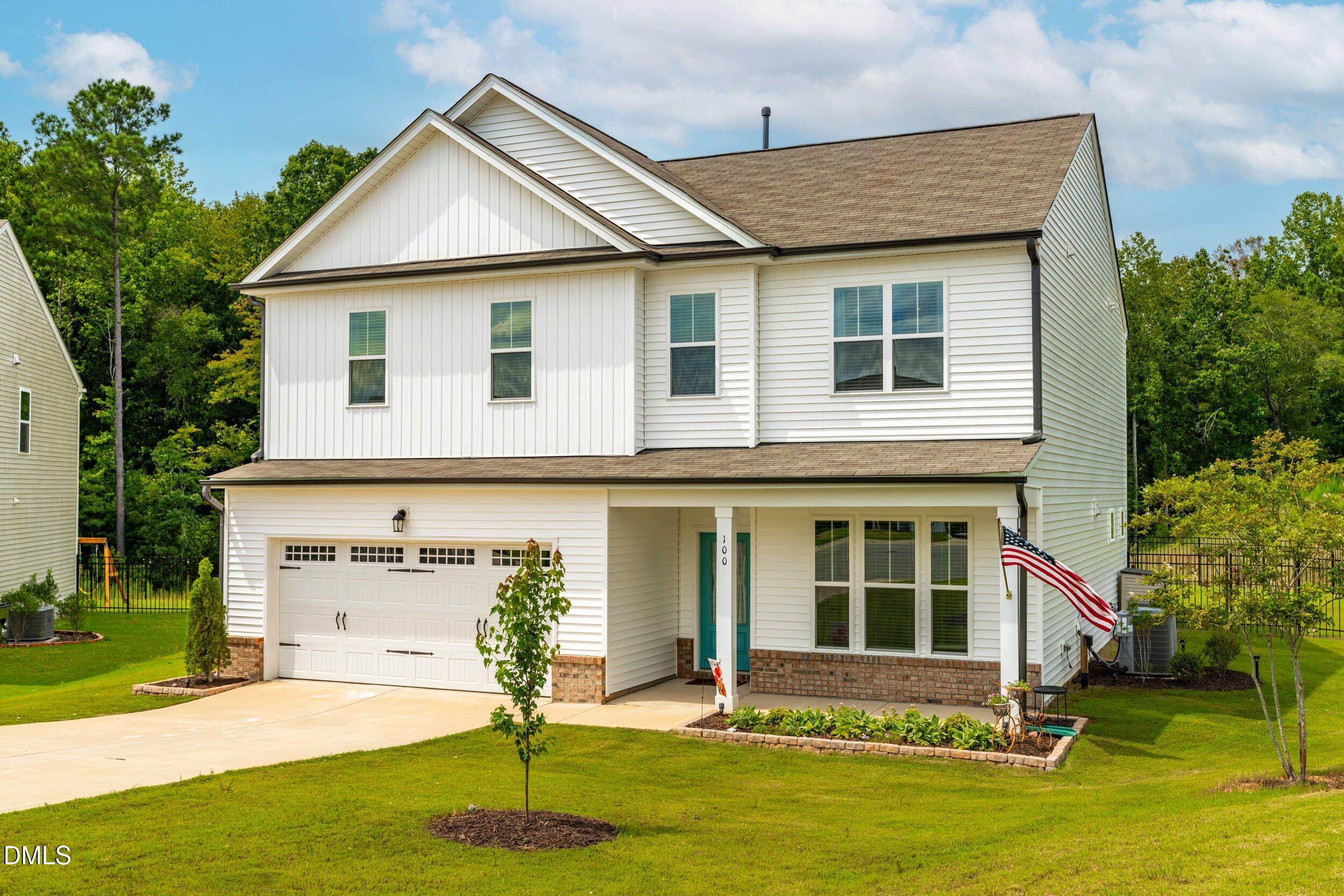 100 Capanne Court Property Photo 3