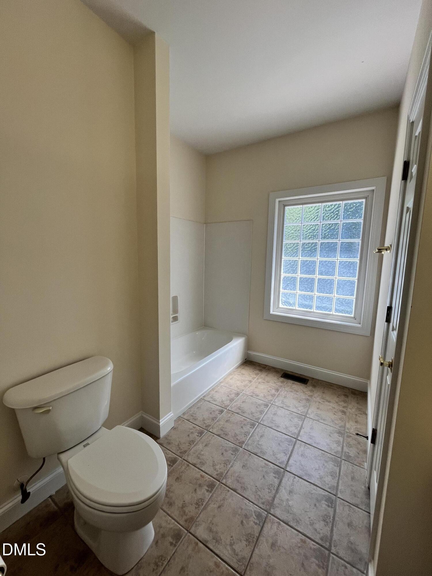 206 Wendover Lane Property Photo 18
