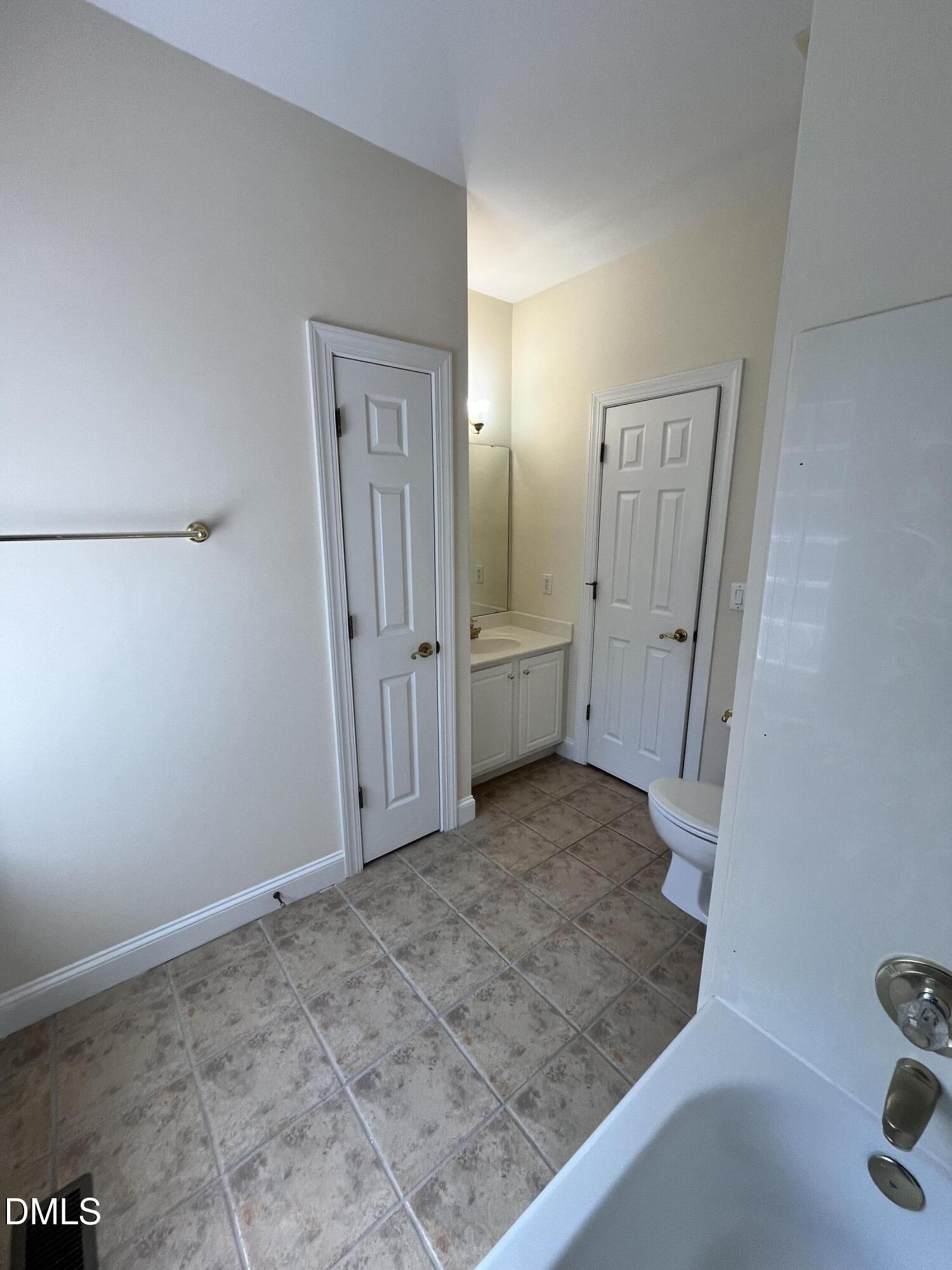 206 Wendover Lane Property Photo 19