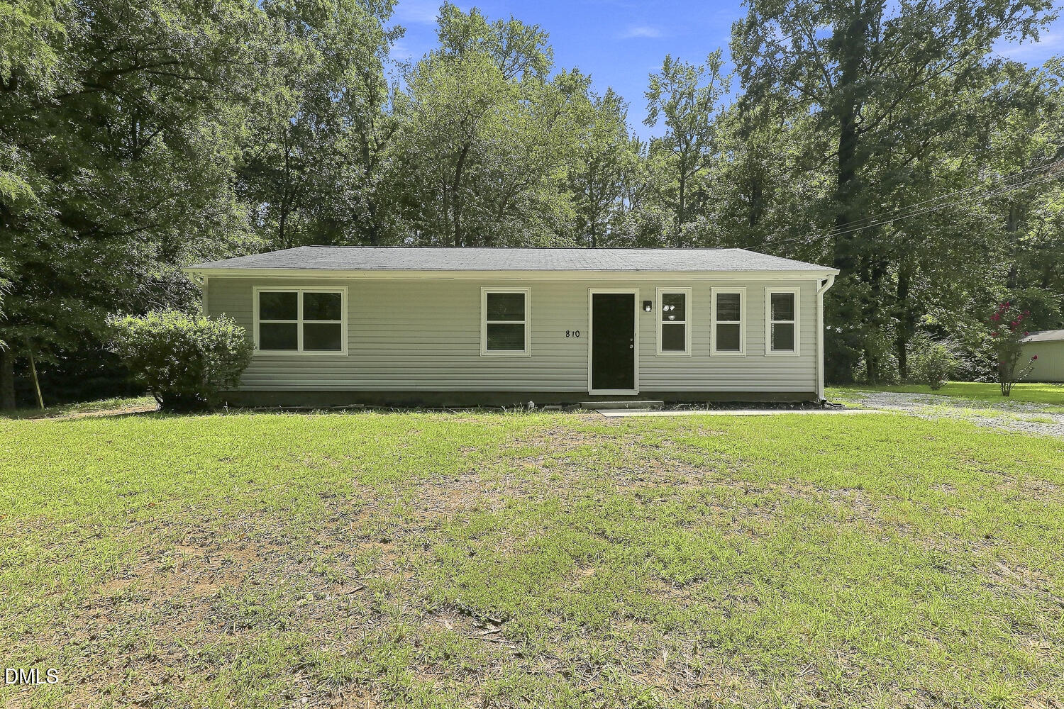 810 Felicia Street Property Photo 4