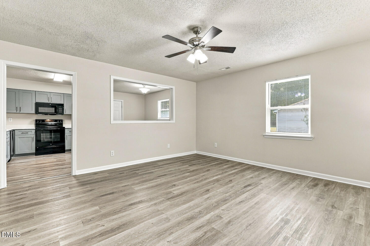 810 Felicia Street Property Photo 6