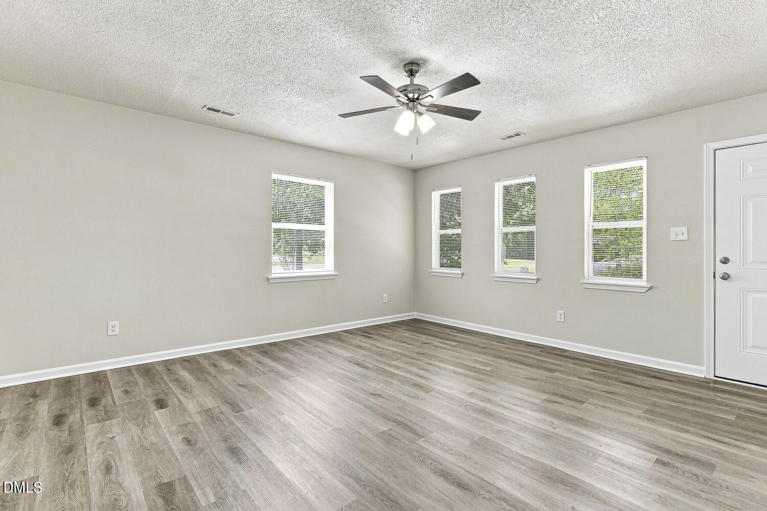 810 Felicia Street Property Photo 9