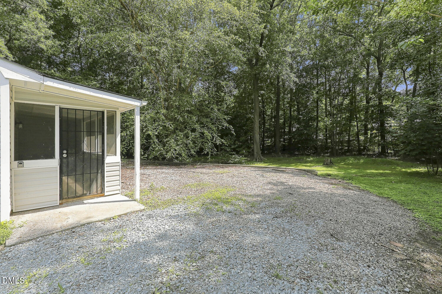 810 Felicia Street Property Photo 32