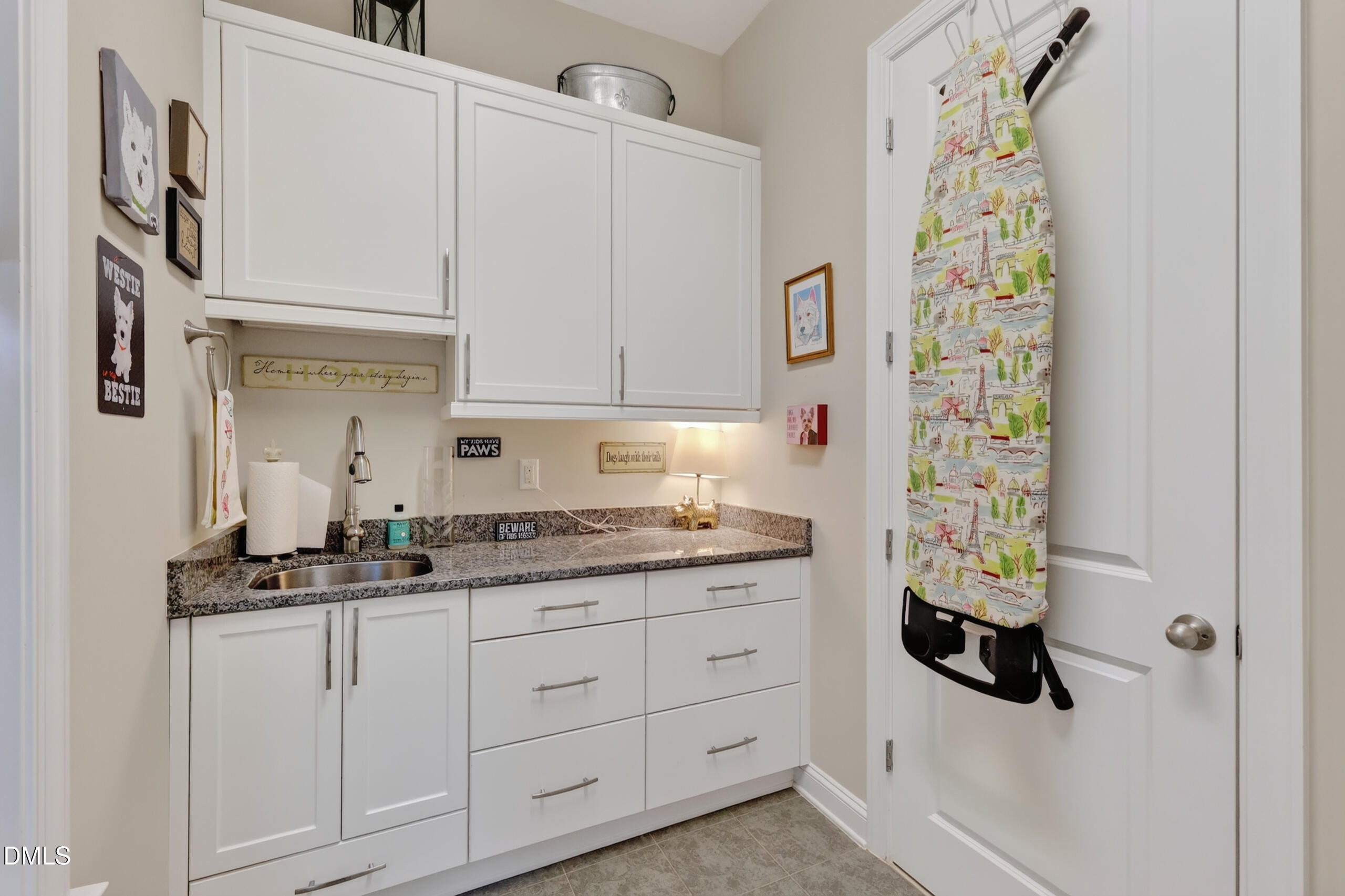 8108 Cranes Vw Place W Property Photo 26
