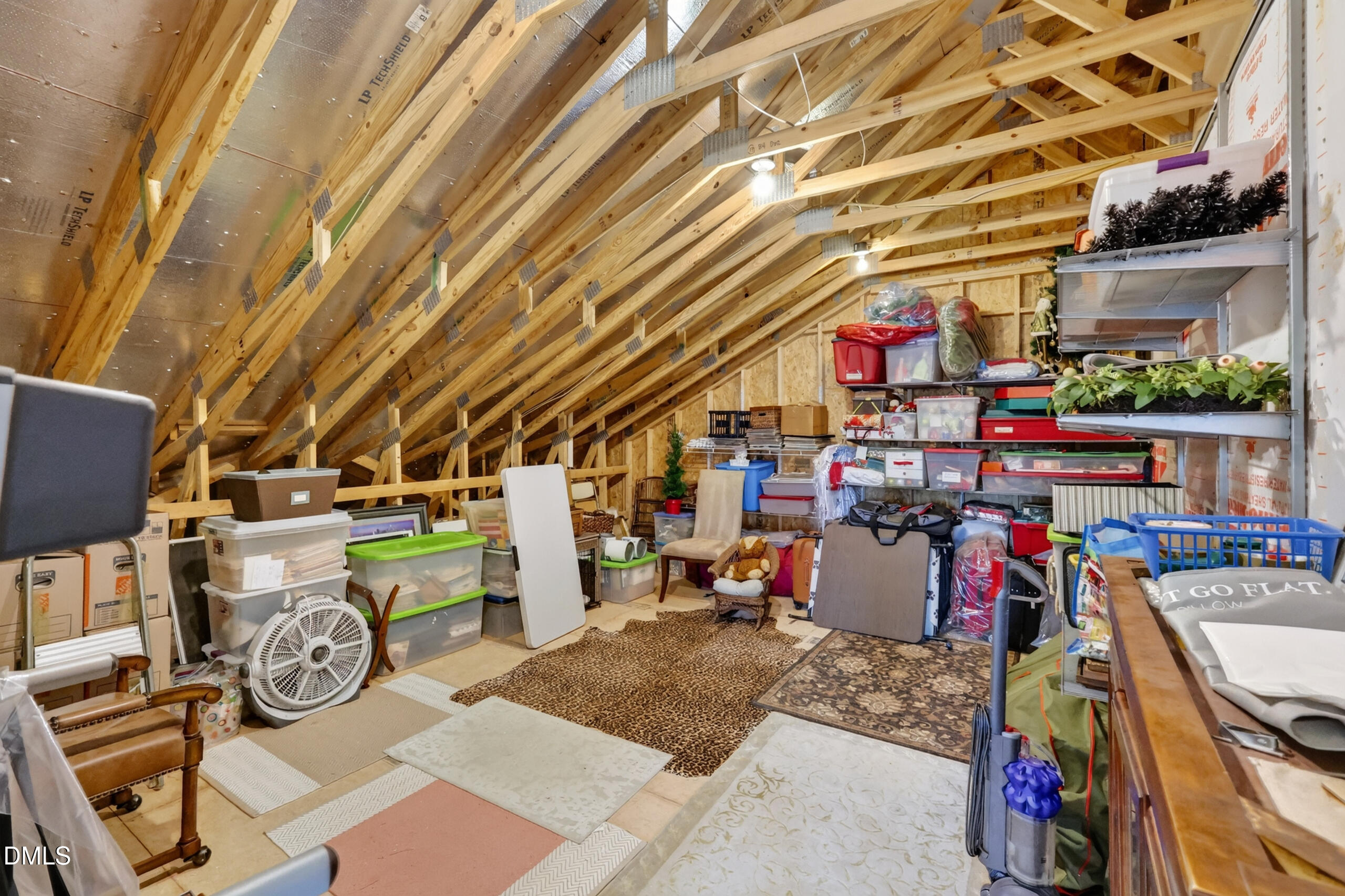 8108 Cranes Vw Place W Property Photo 45