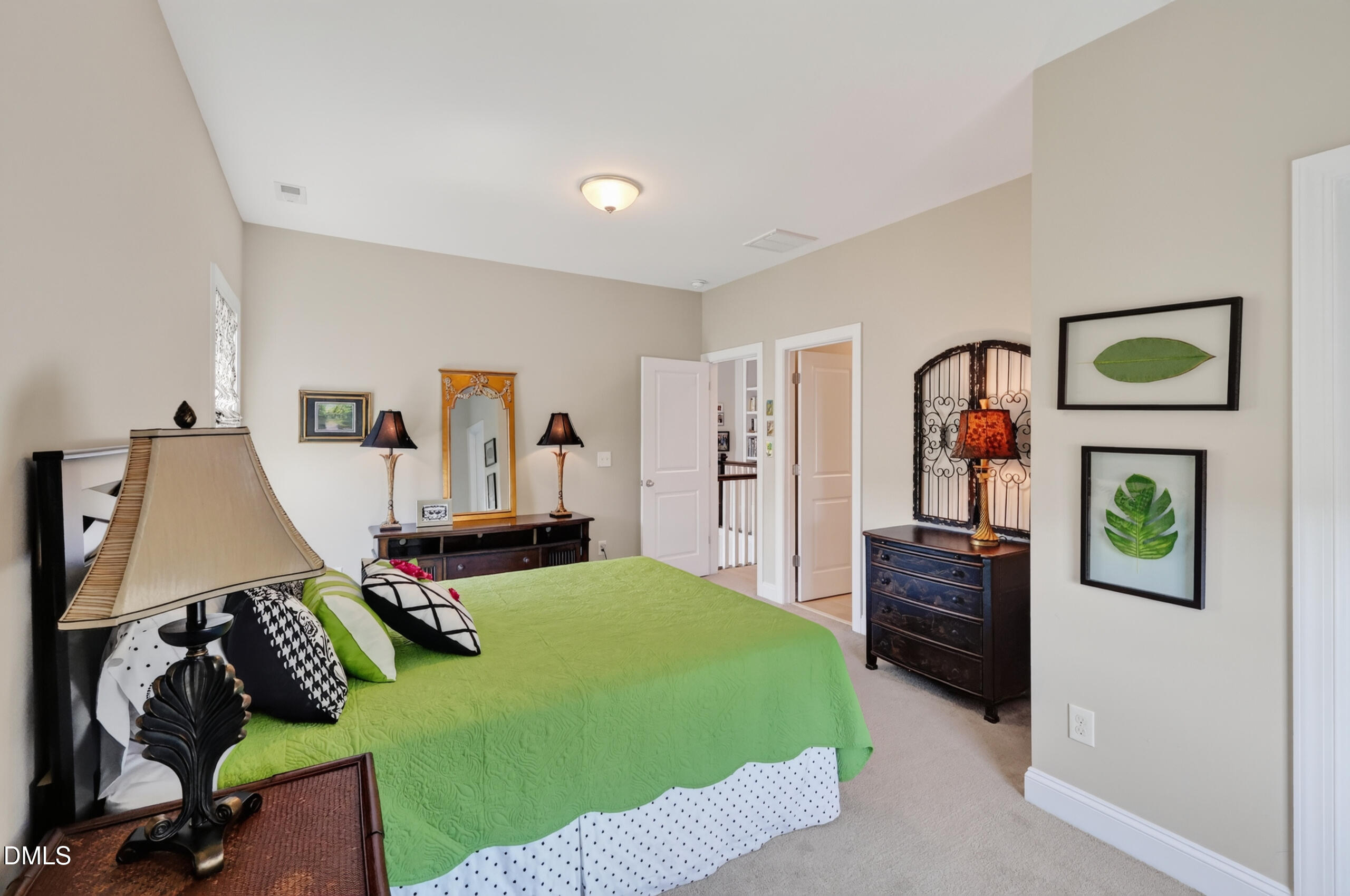 8108 Cranes Vw Place W Property Photo 52
