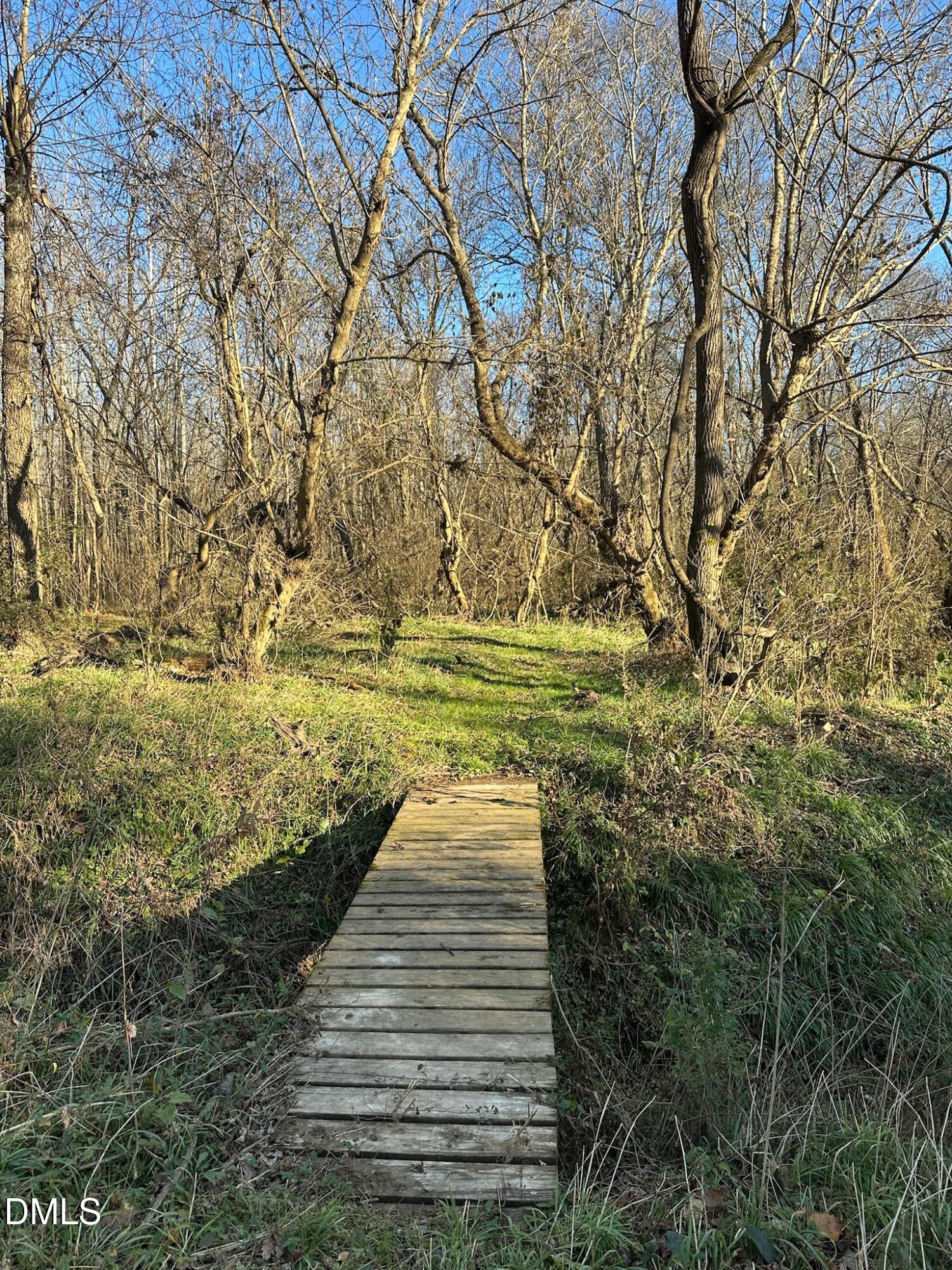 6061 River Run Trail Property Photo 14