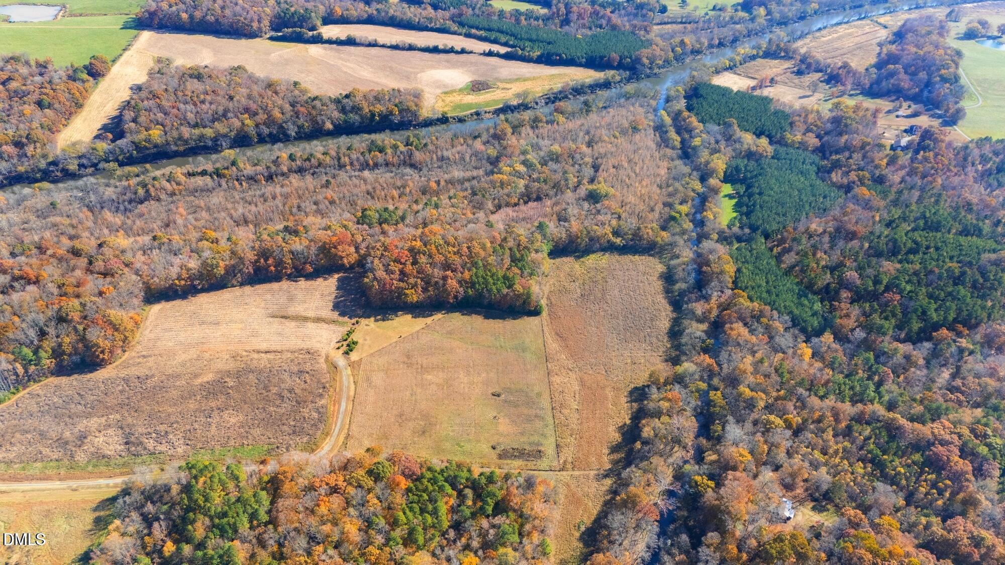 6061 River Run Trail Property Photo 30