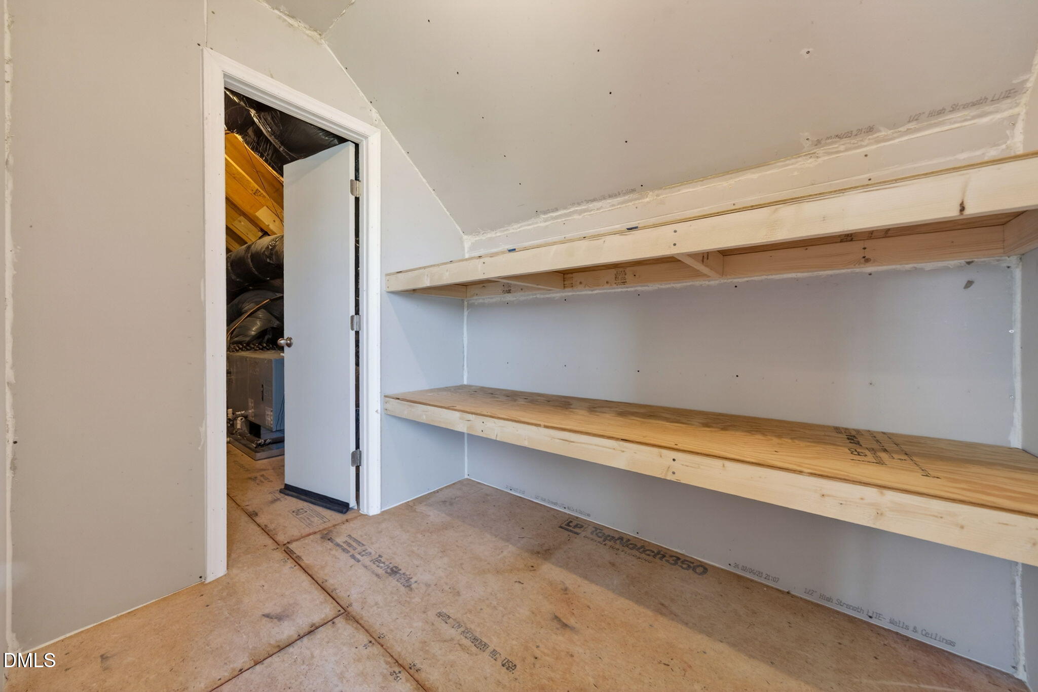 71 Locomotive Way Property Photo 40