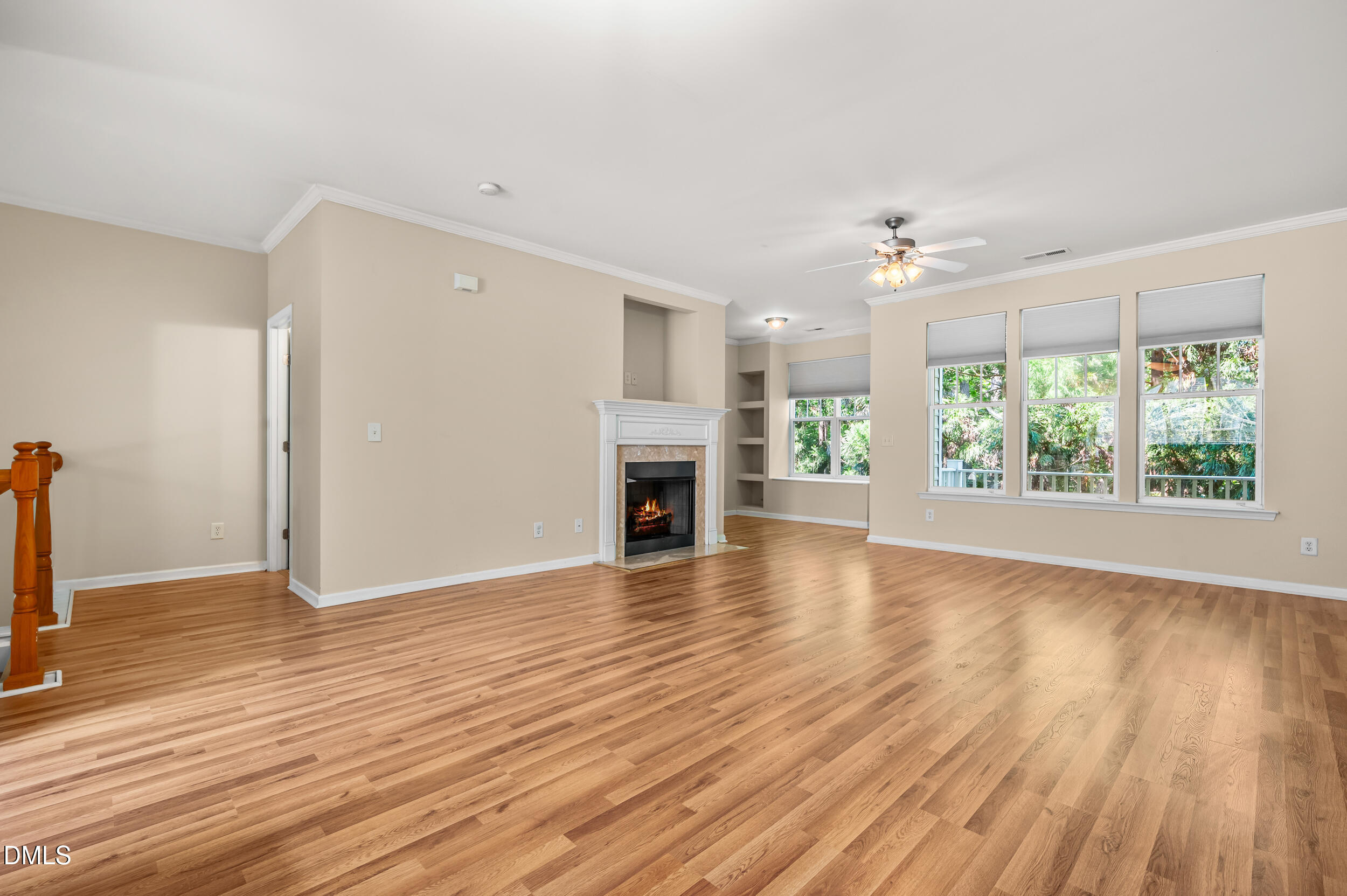 5831 Cameo Glass Way Property Photo 7
