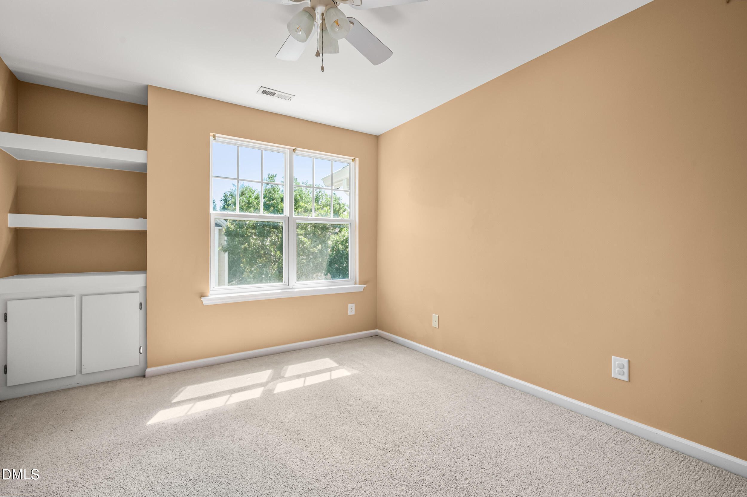5831 Cameo Glass Way Property Photo 27