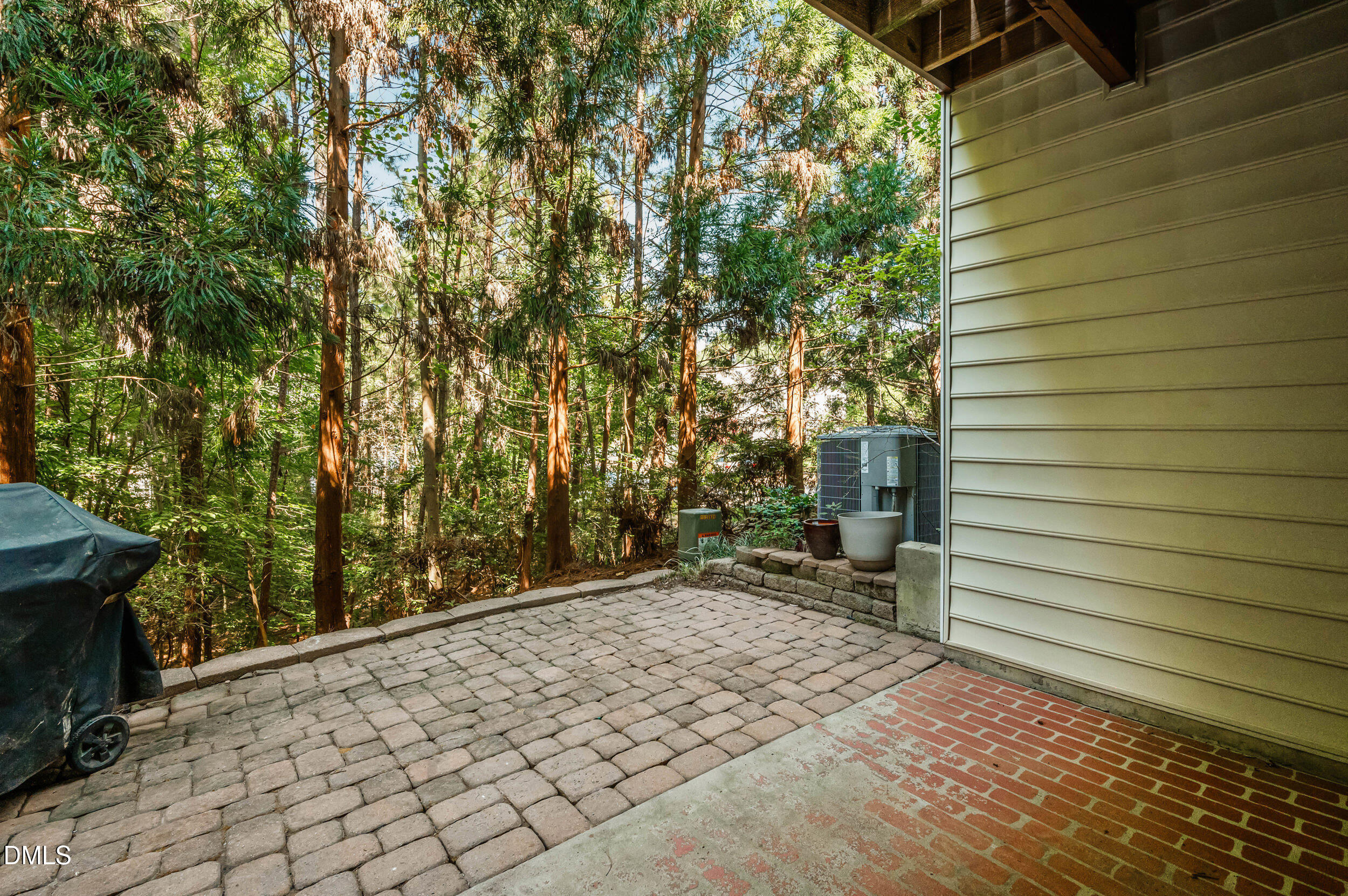 5831 Cameo Glass Way Property Photo 37