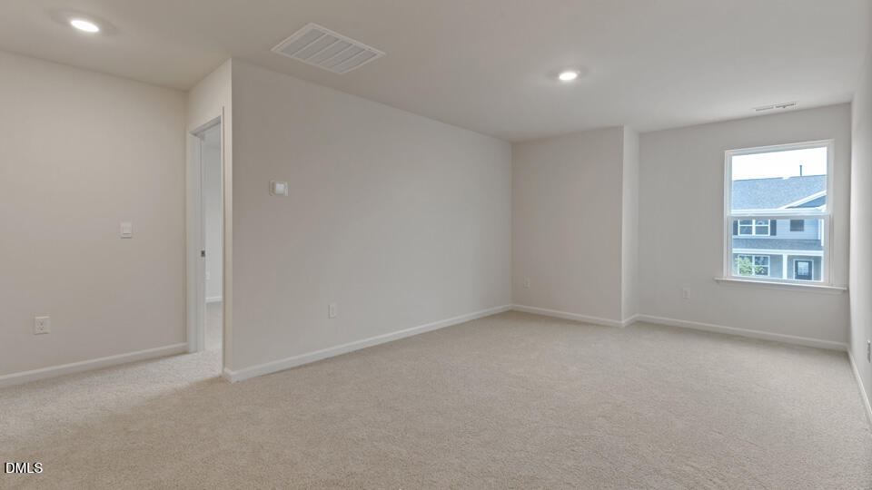 709 Sparkling Pear Drive Property Photo 13