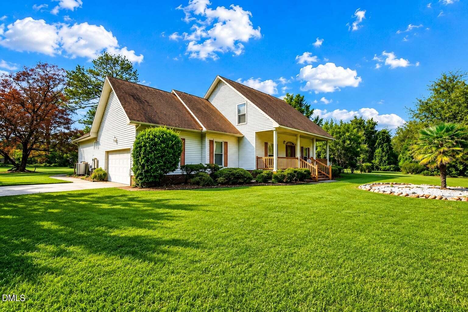30 Ormsby Court Property Photo 1