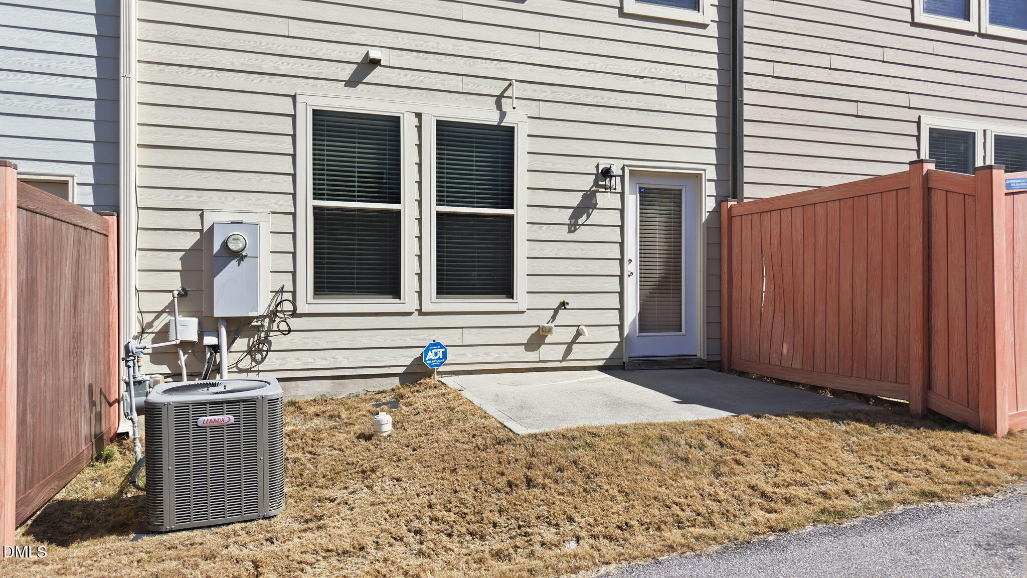 506 Oak Forest View Lane Property Photo 32
