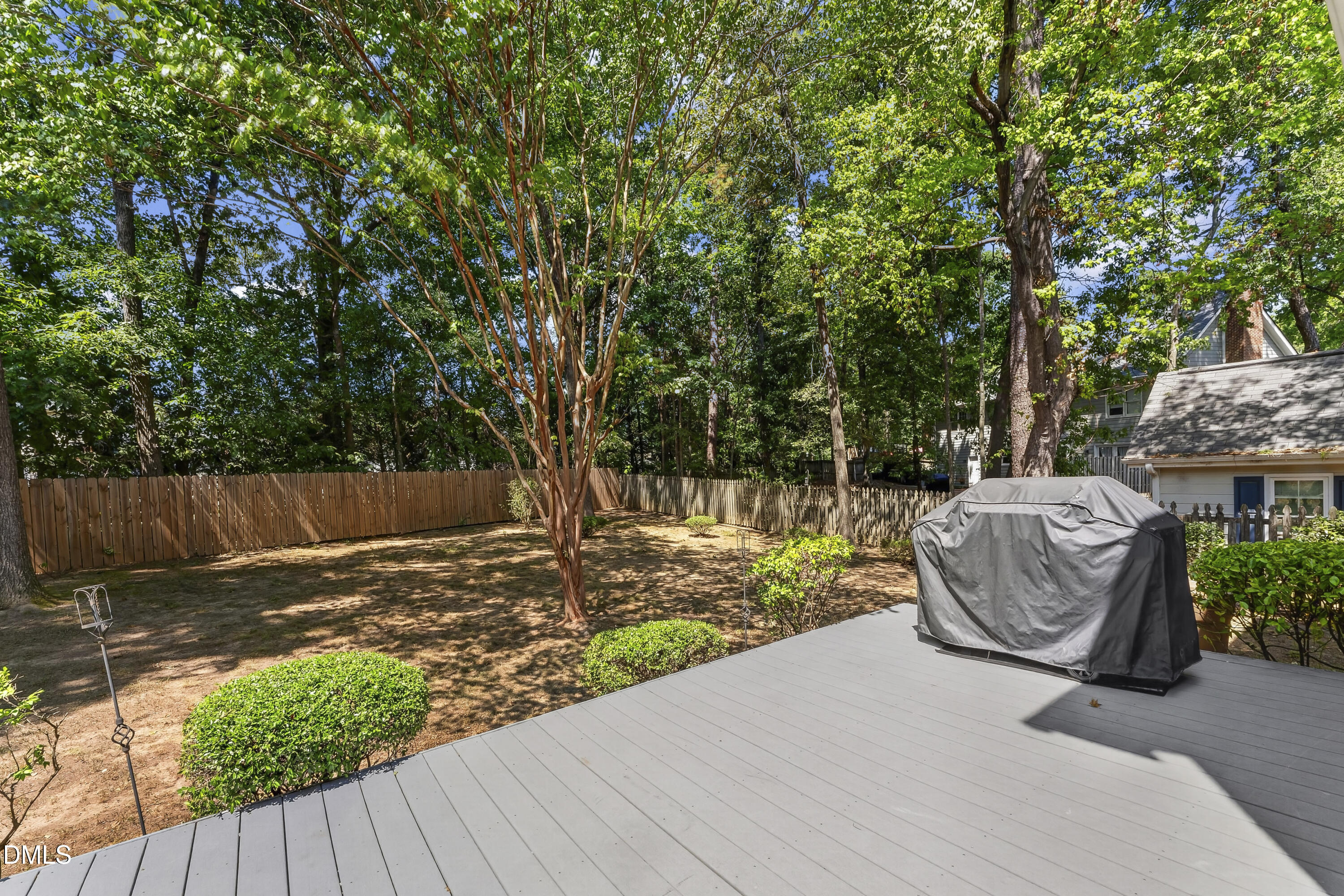 113 Arlington Ridge Property Photo 3