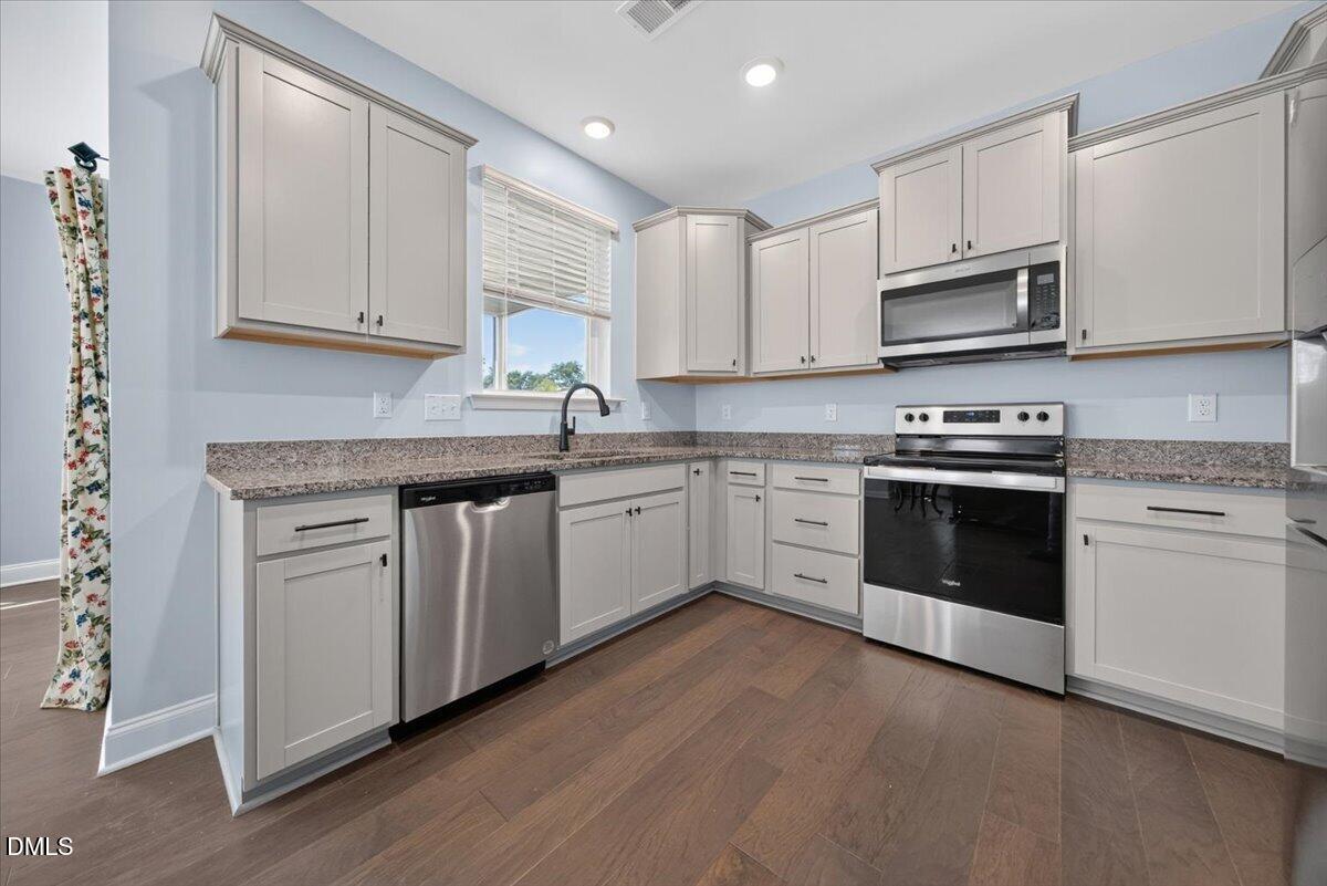 86 Bluebell Street Property Photo 11
