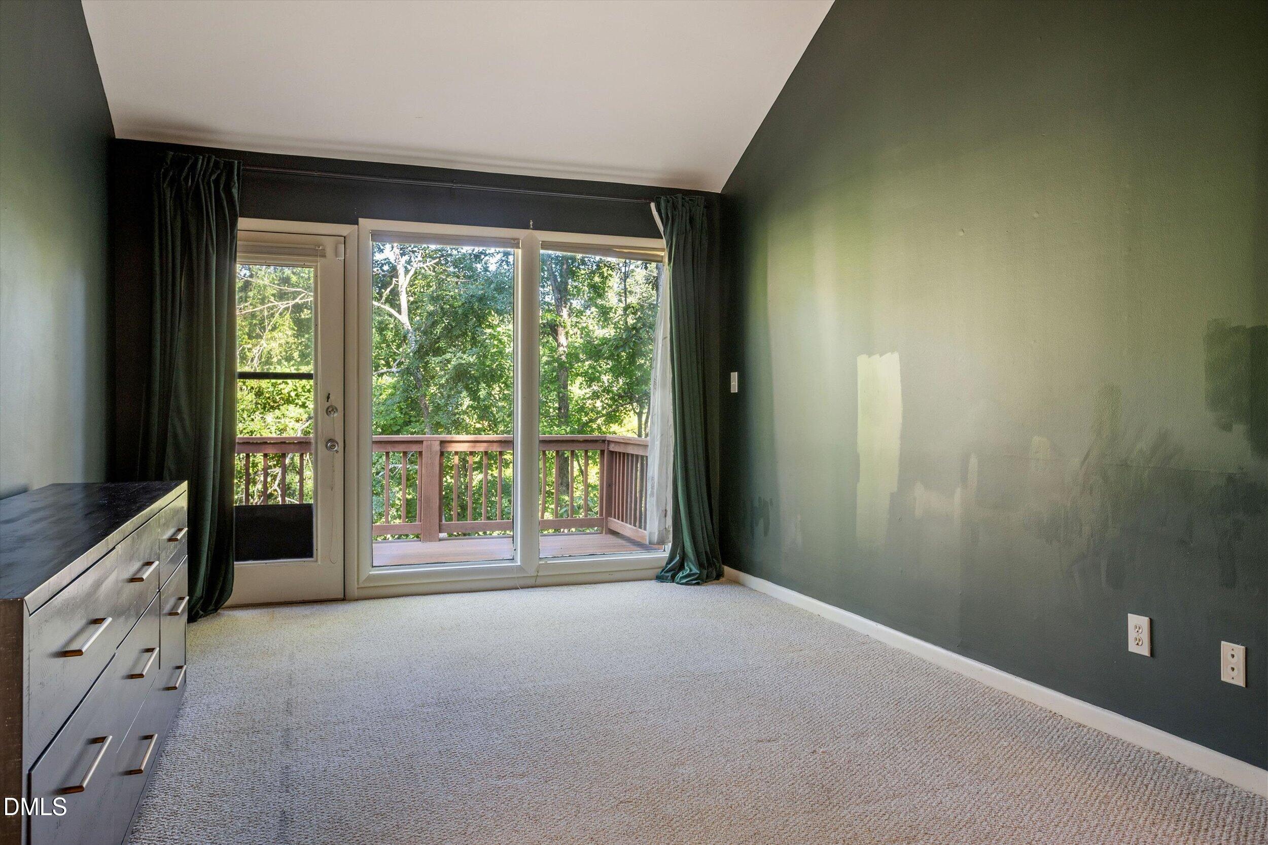 5 Sandstone Ridge Drive Property Photo 28