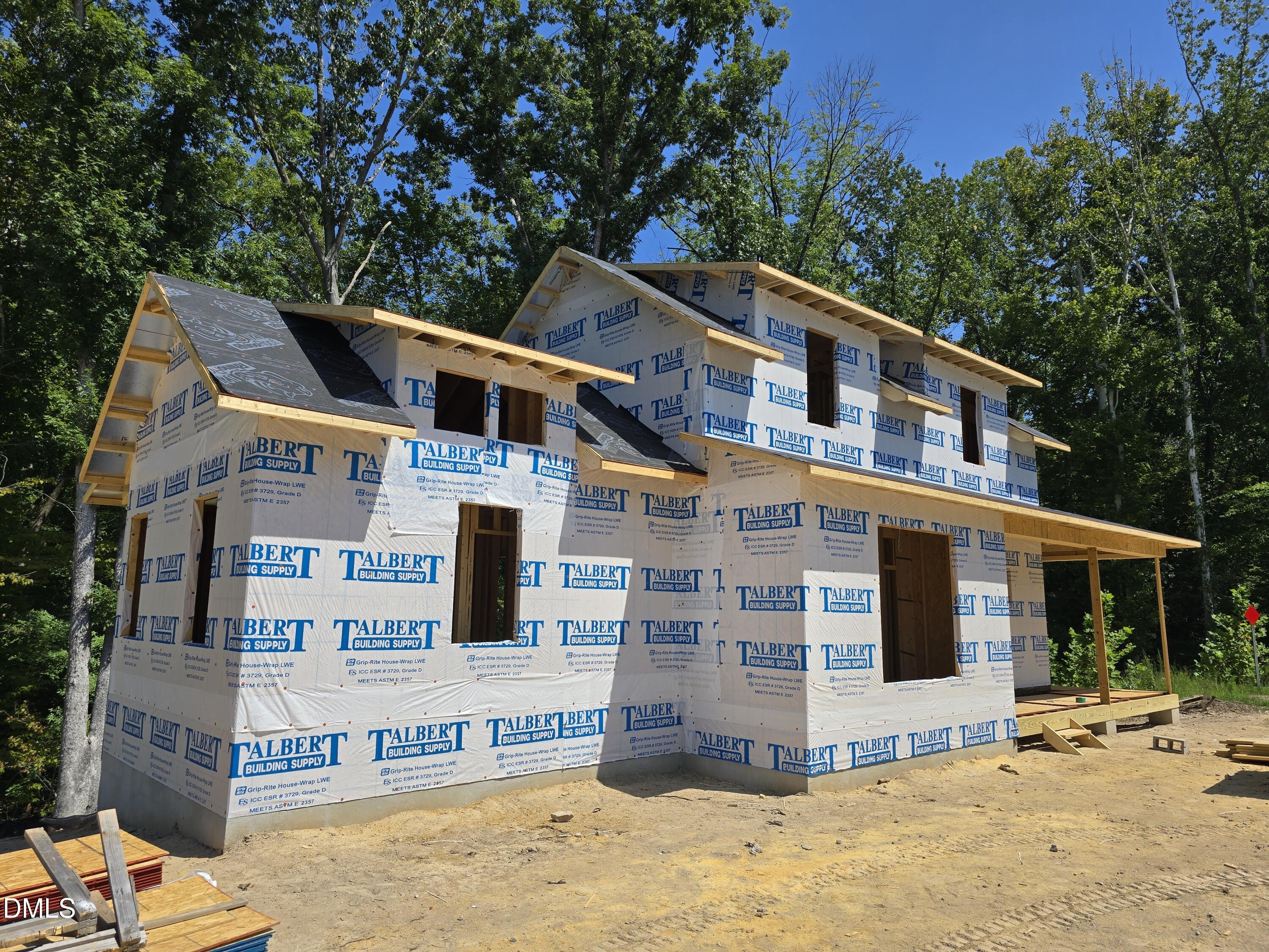 701 Hemlock Avenue Property Photo 3