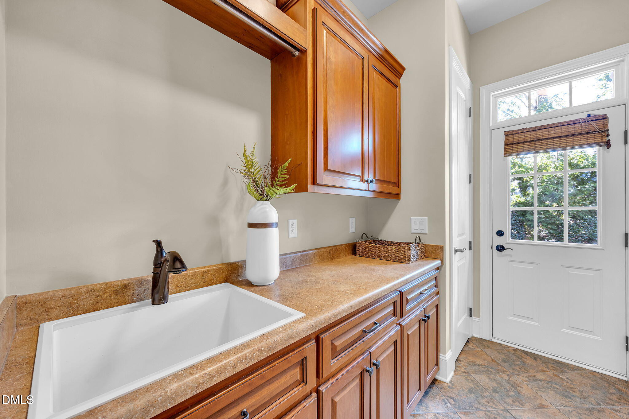 129 Watrus Drive Property Photo 33