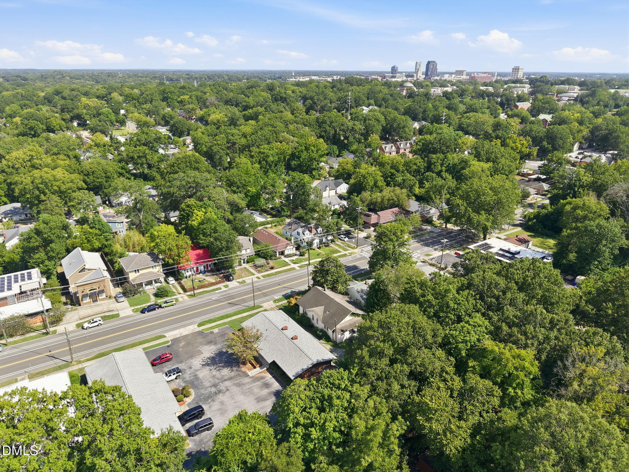 1000 Broad Street Property Photo 11
