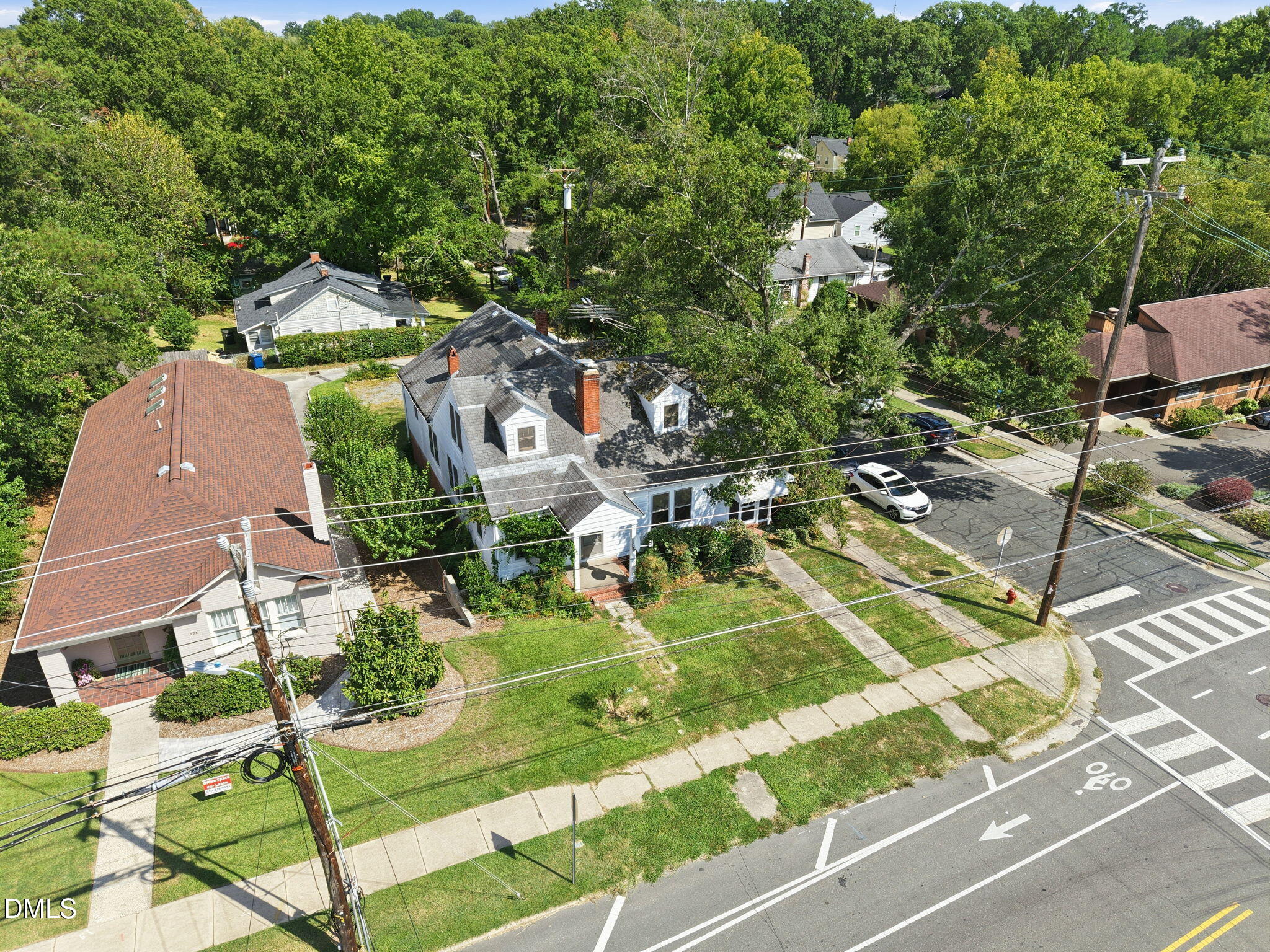 1000 Broad Street Property Photo 16