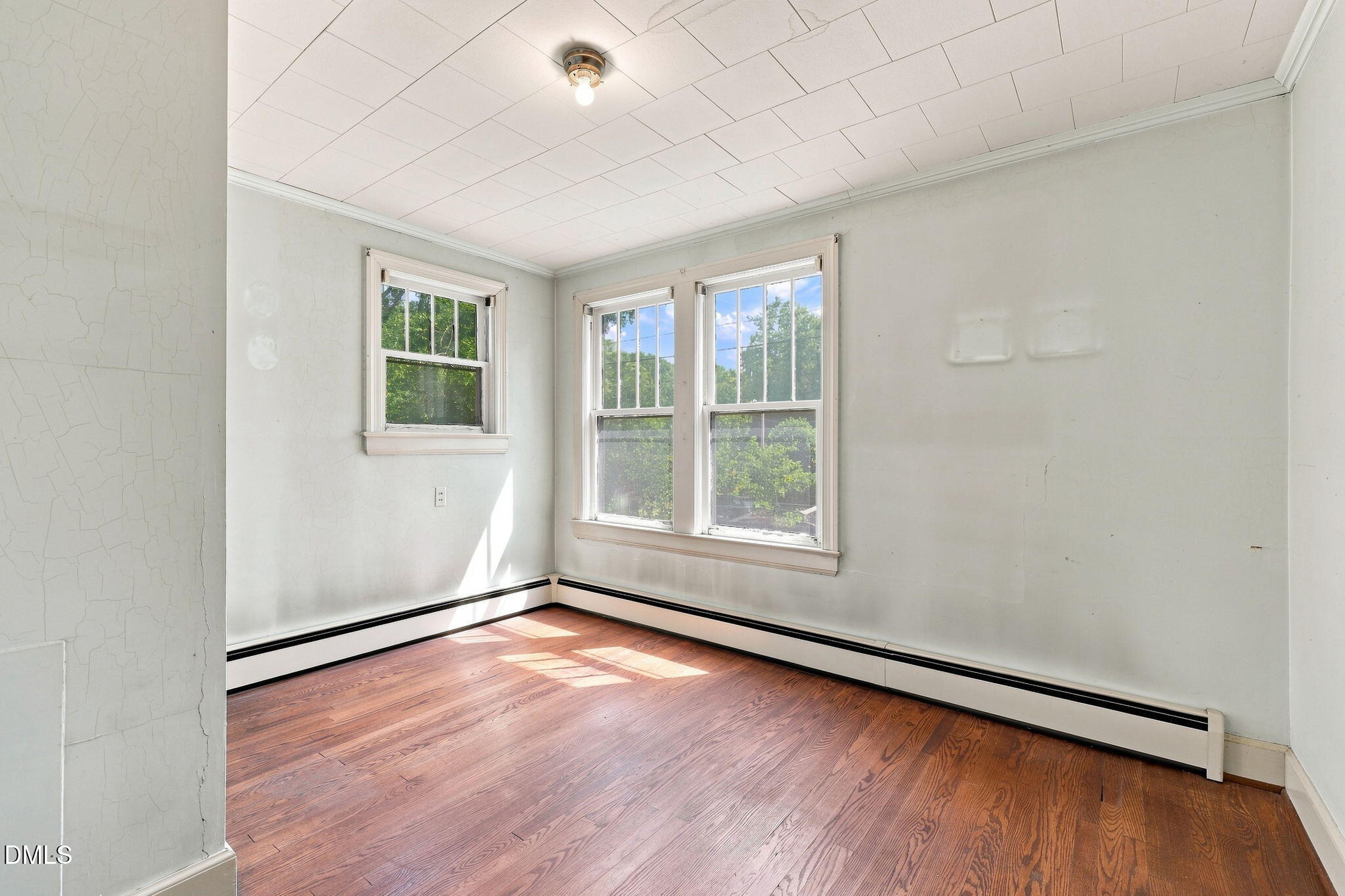 1000 Broad Street Property Photo 25