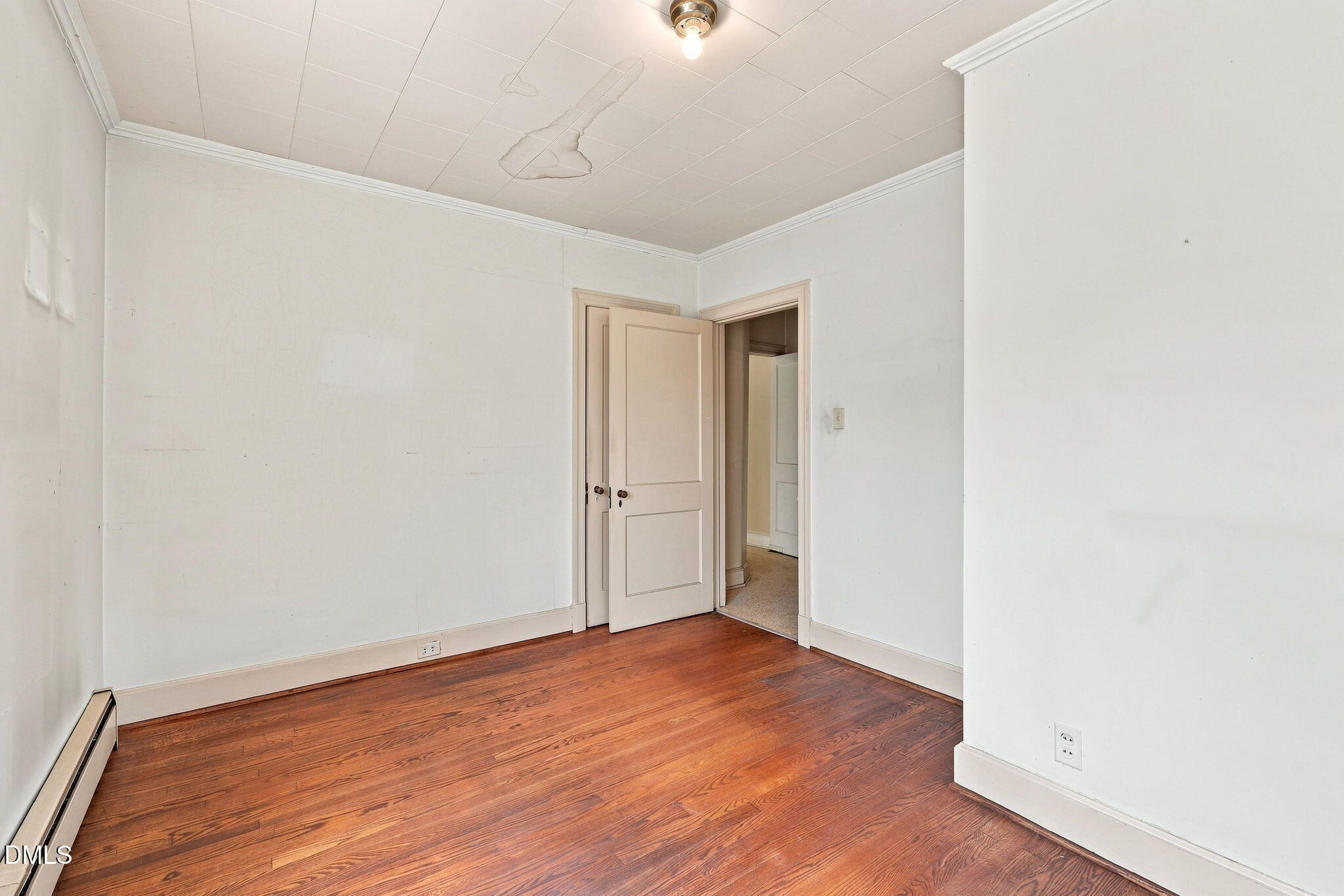 1000 Broad Street Property Photo 26