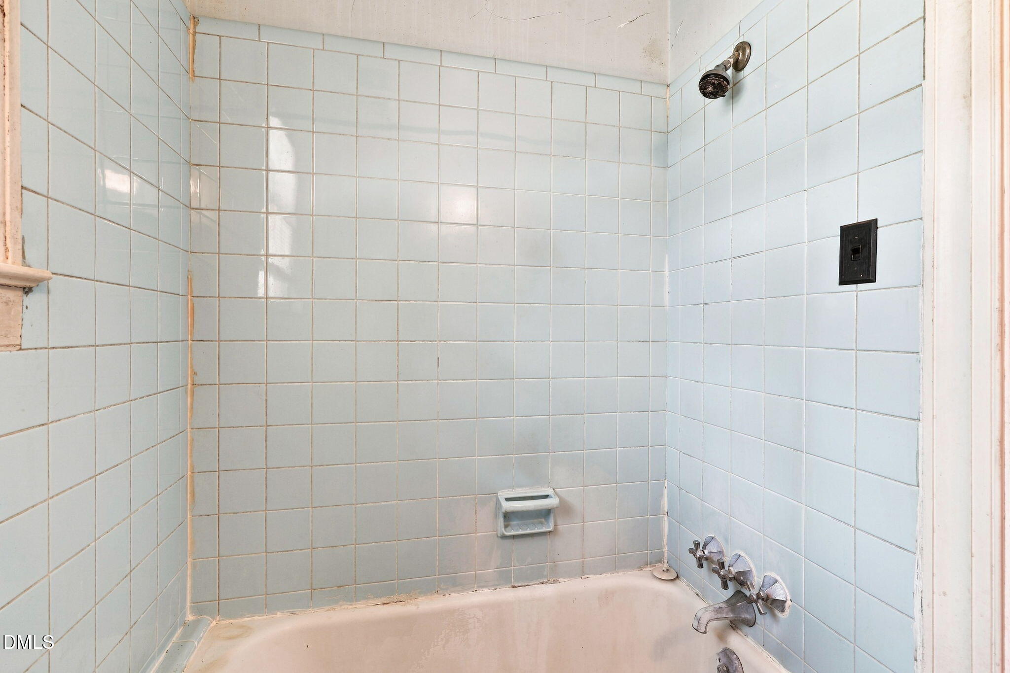 1000 Broad Street Property Photo 28