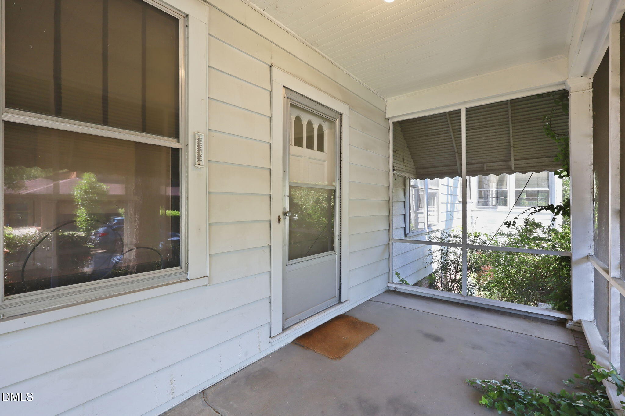 1000 Broad Street Property Photo 38