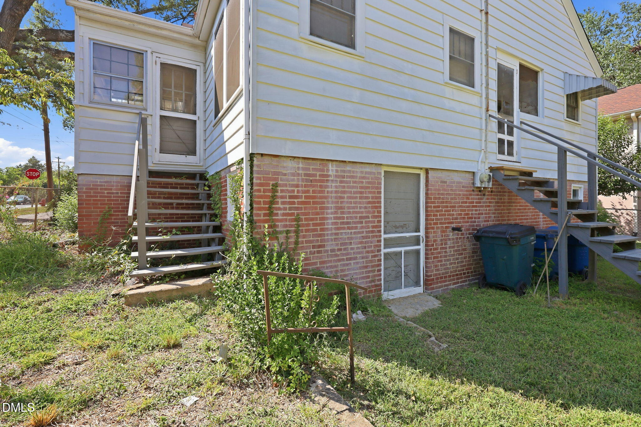1000 Broad Street Property Photo 43