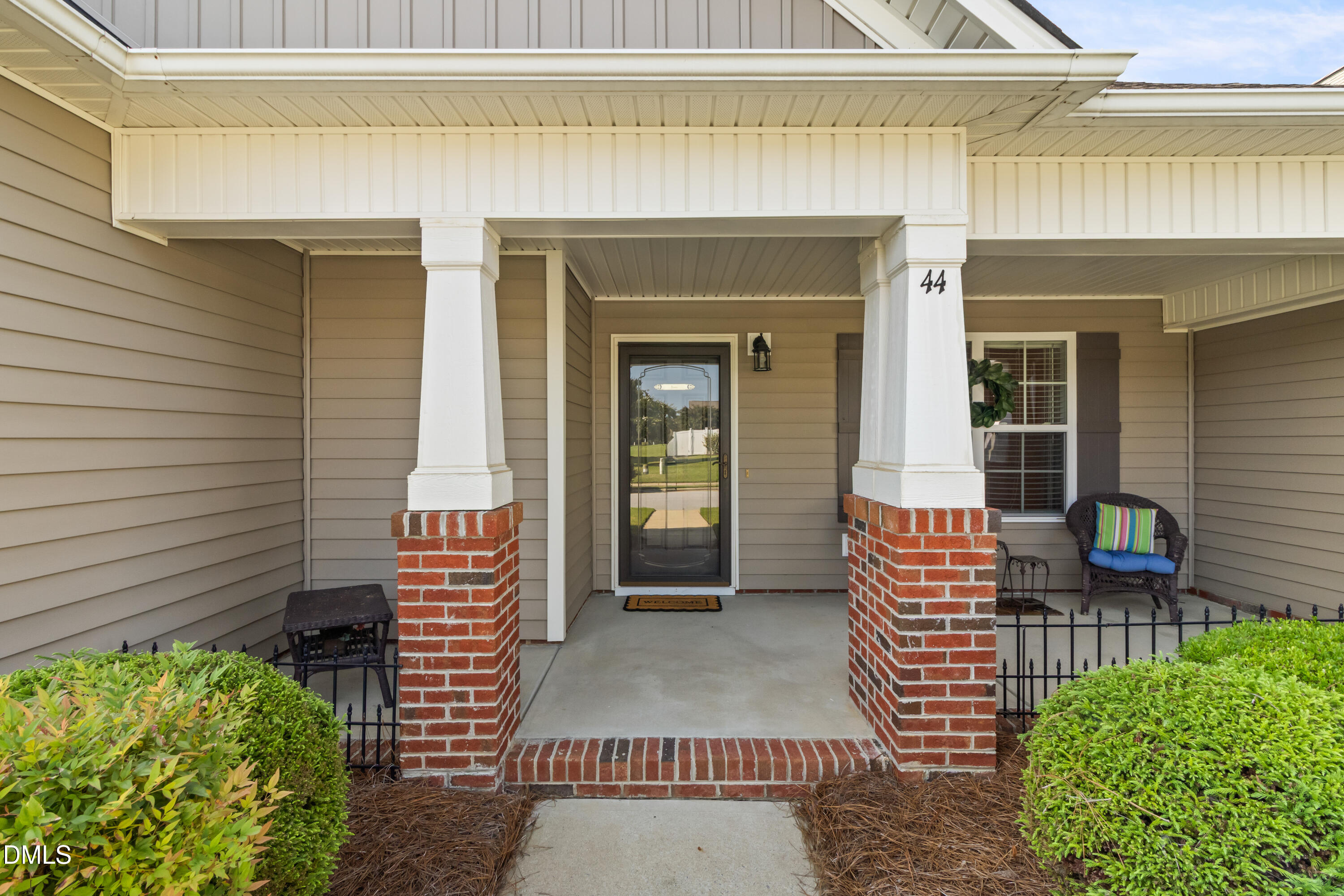 44 E Moss Creek Drive Property Photo 4