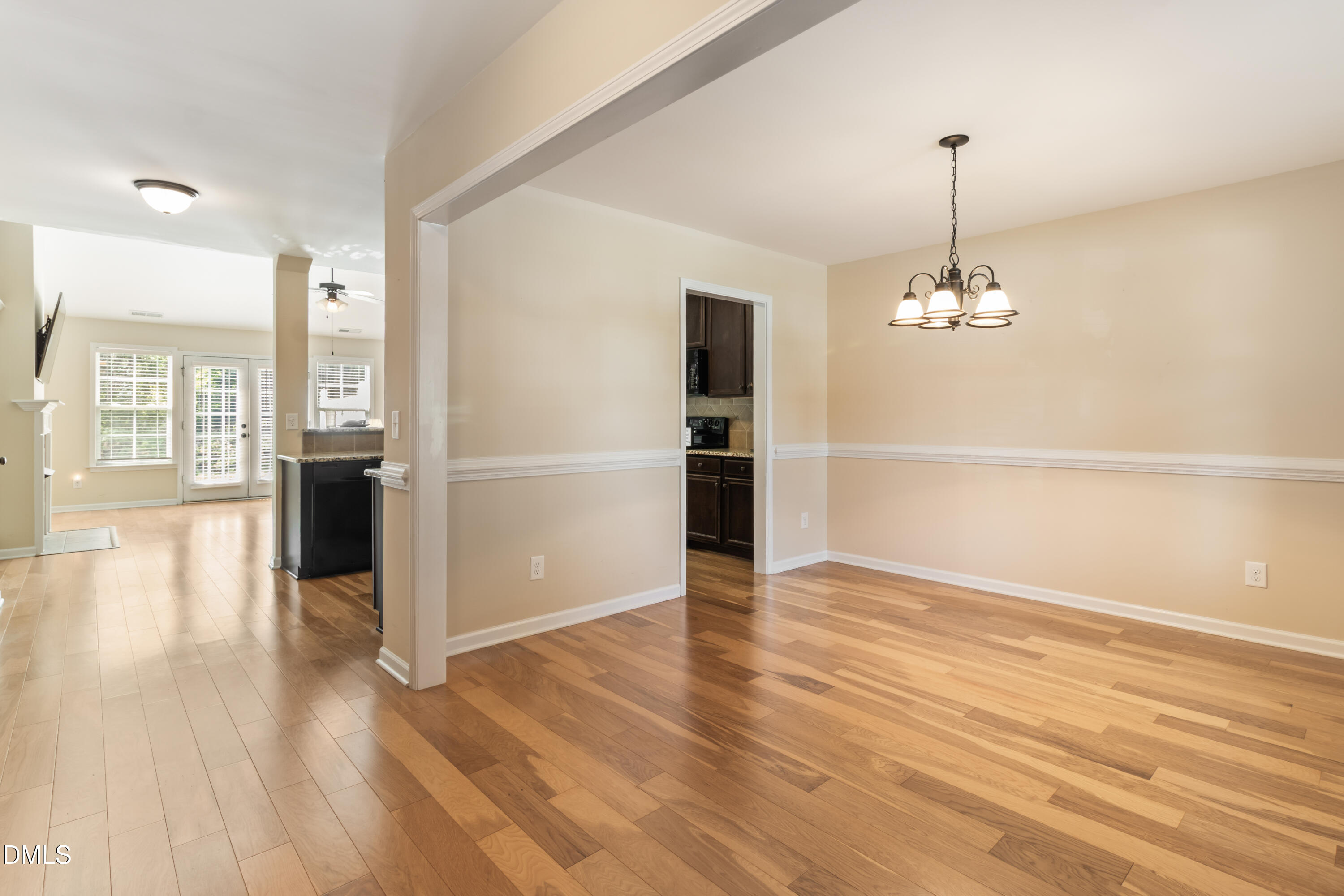 44 E Moss Creek Drive Property Photo 9