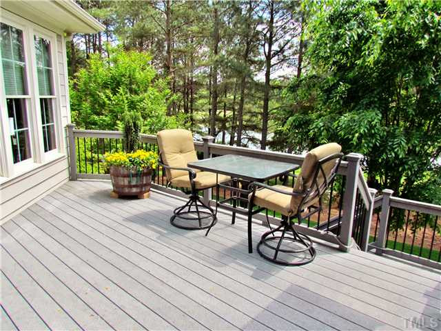1328 Heritage Heights Lane Property Photo 5