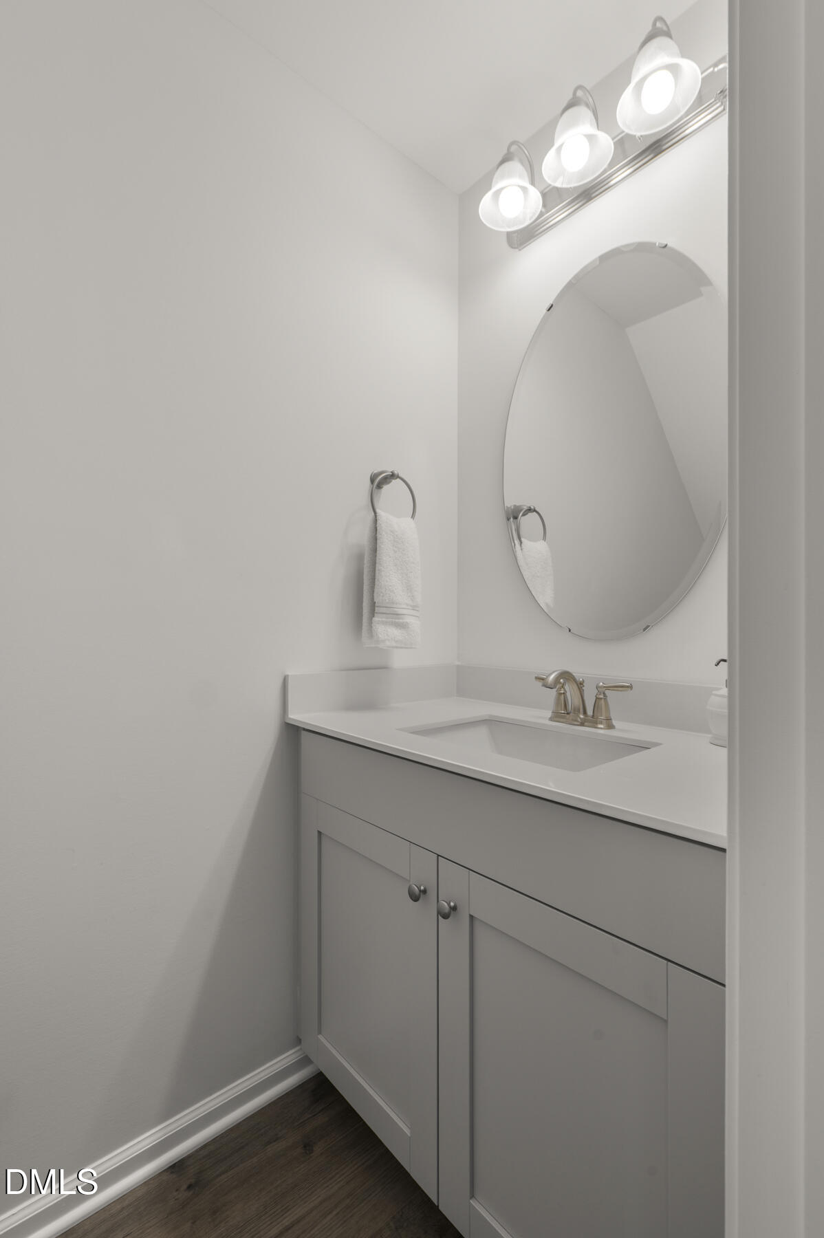 242 S Raleigh Street Property Photo 16