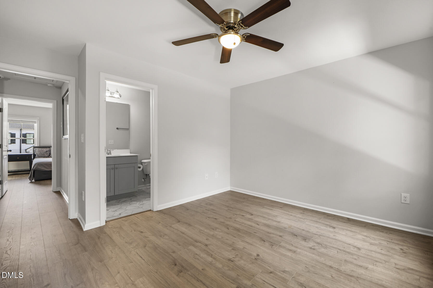 242 S Raleigh Street Property Photo 23