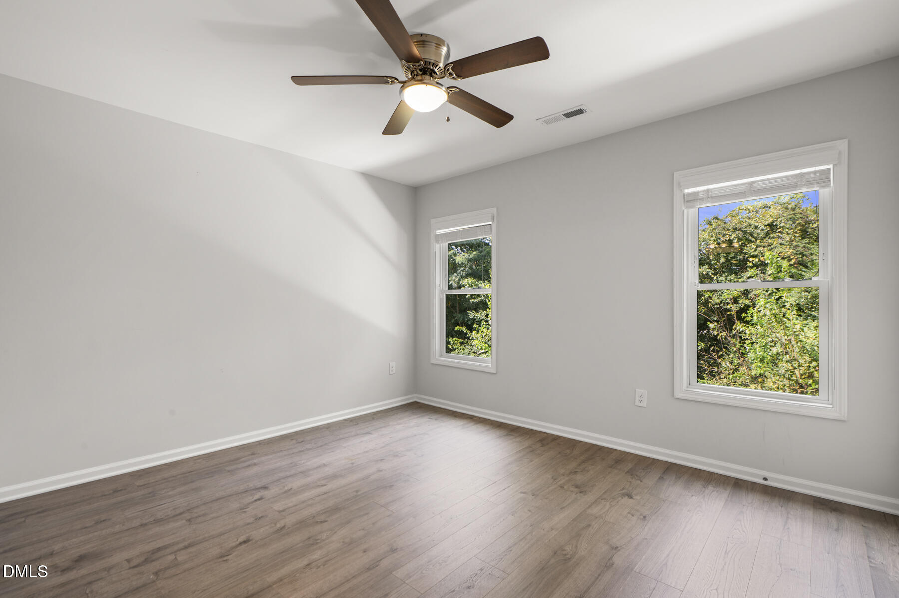 242 S Raleigh Street Property Photo 25