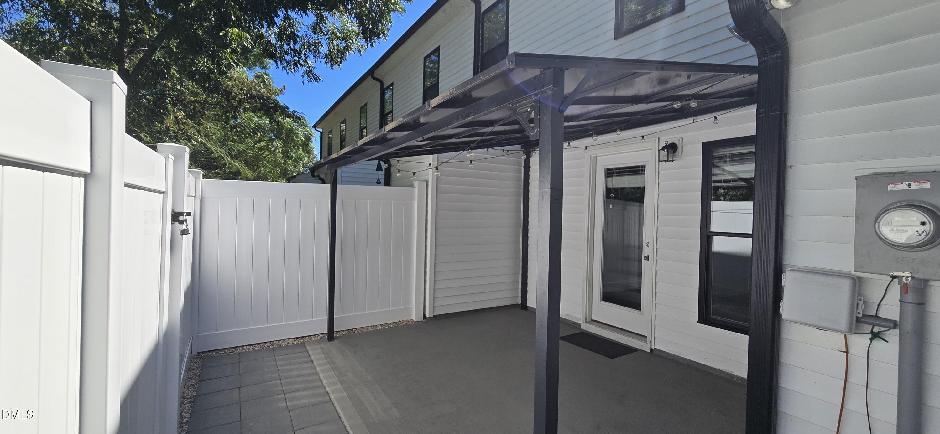 242 S Raleigh Street Property Photo 28