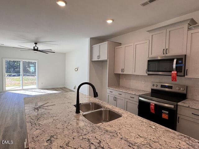 211 Kerag Way Property Photo 3