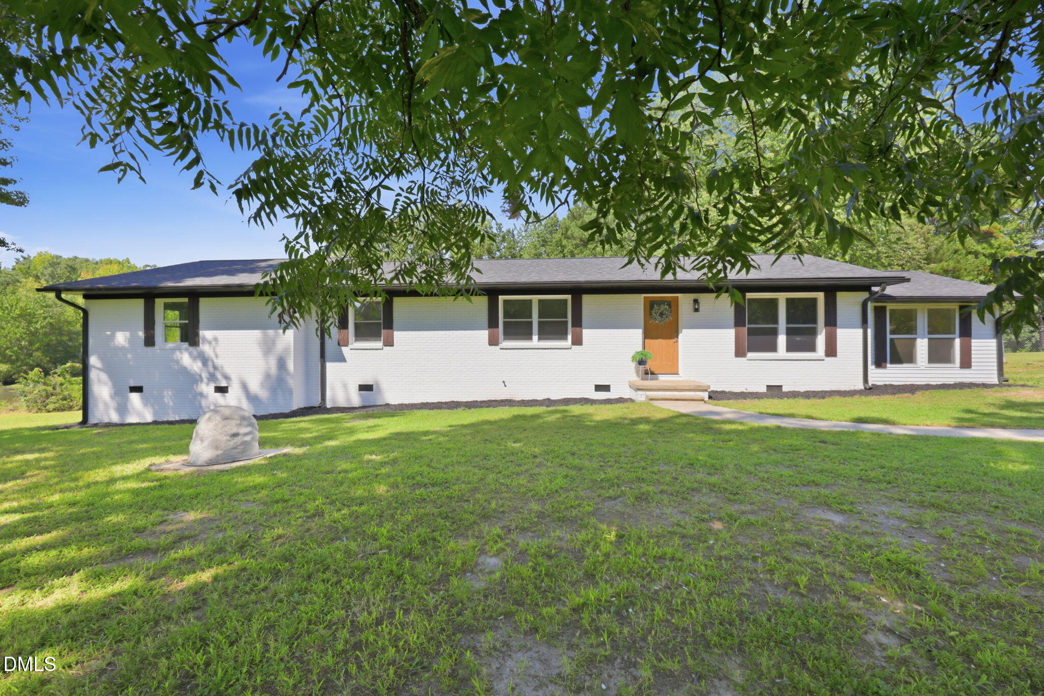 2930 Lake Drive Property Photo 1