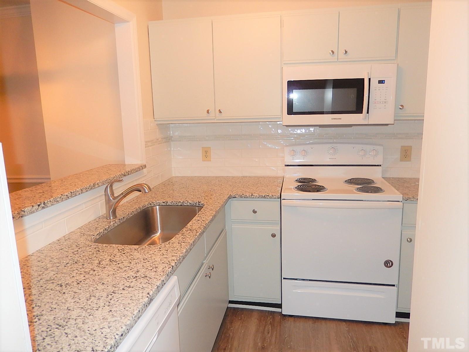 1303 Wall Road Property Photo 6