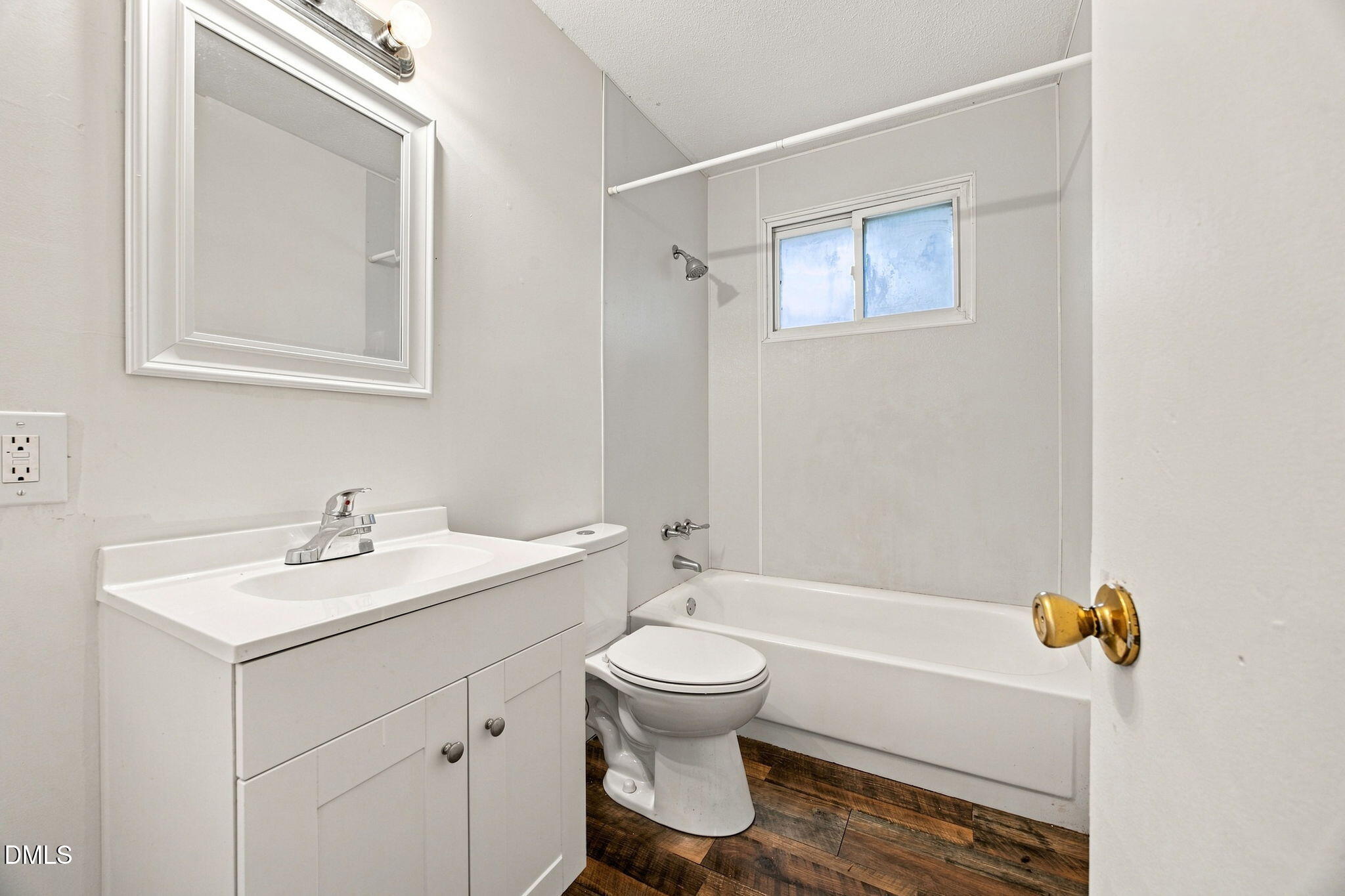 1904 Tee Dee Street Property Photo 12
