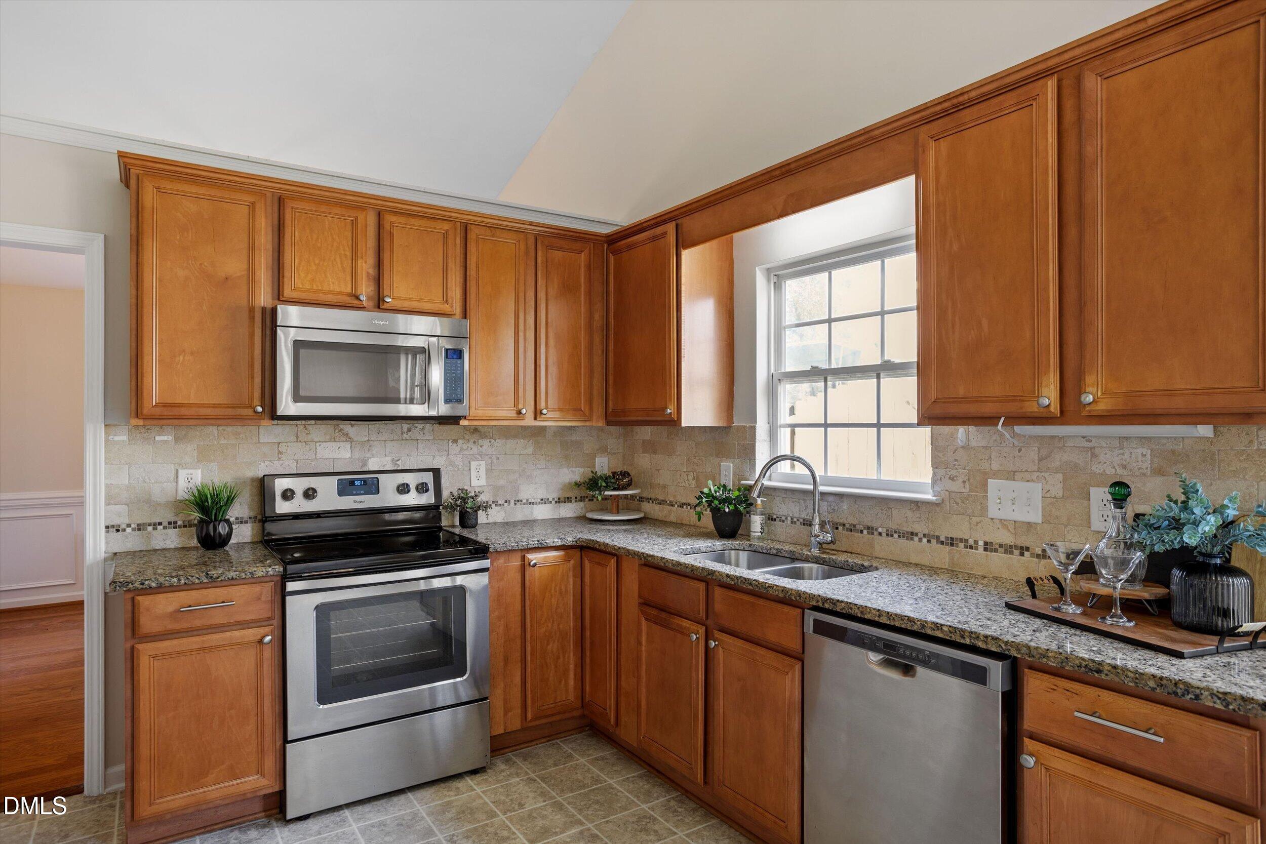 2617 Pepperstone Drive Property Photo 15