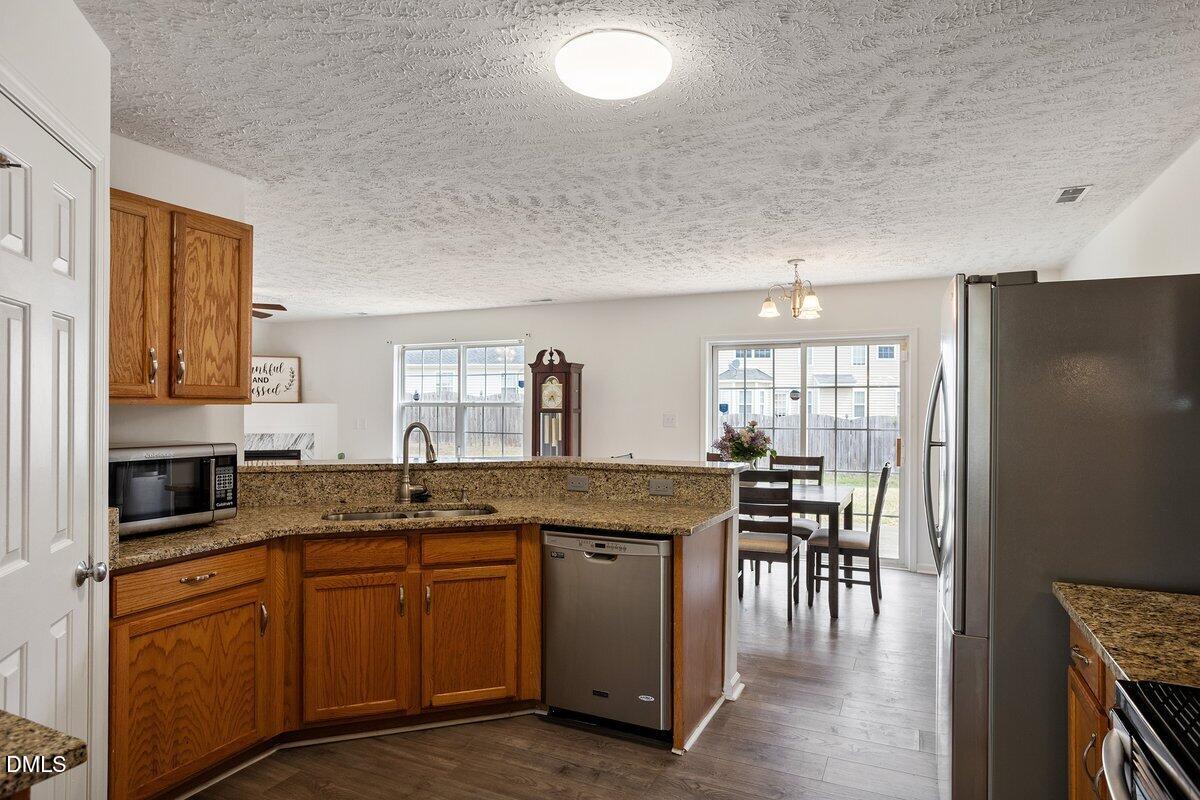 13 Intrepid Court Property Photo 5