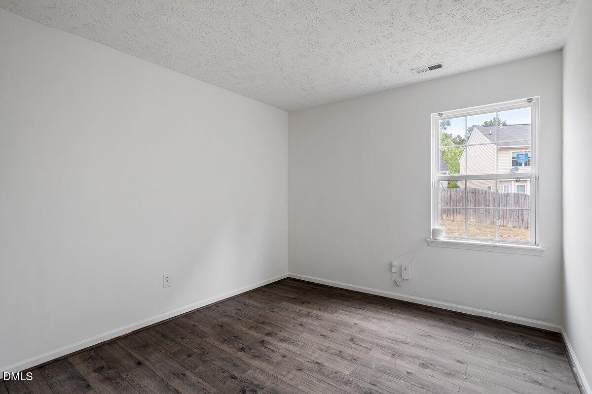 13 Intrepid Court Property Photo 8