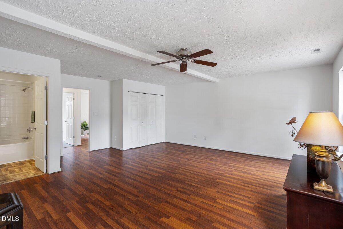 13 Intrepid Court Property Photo 9